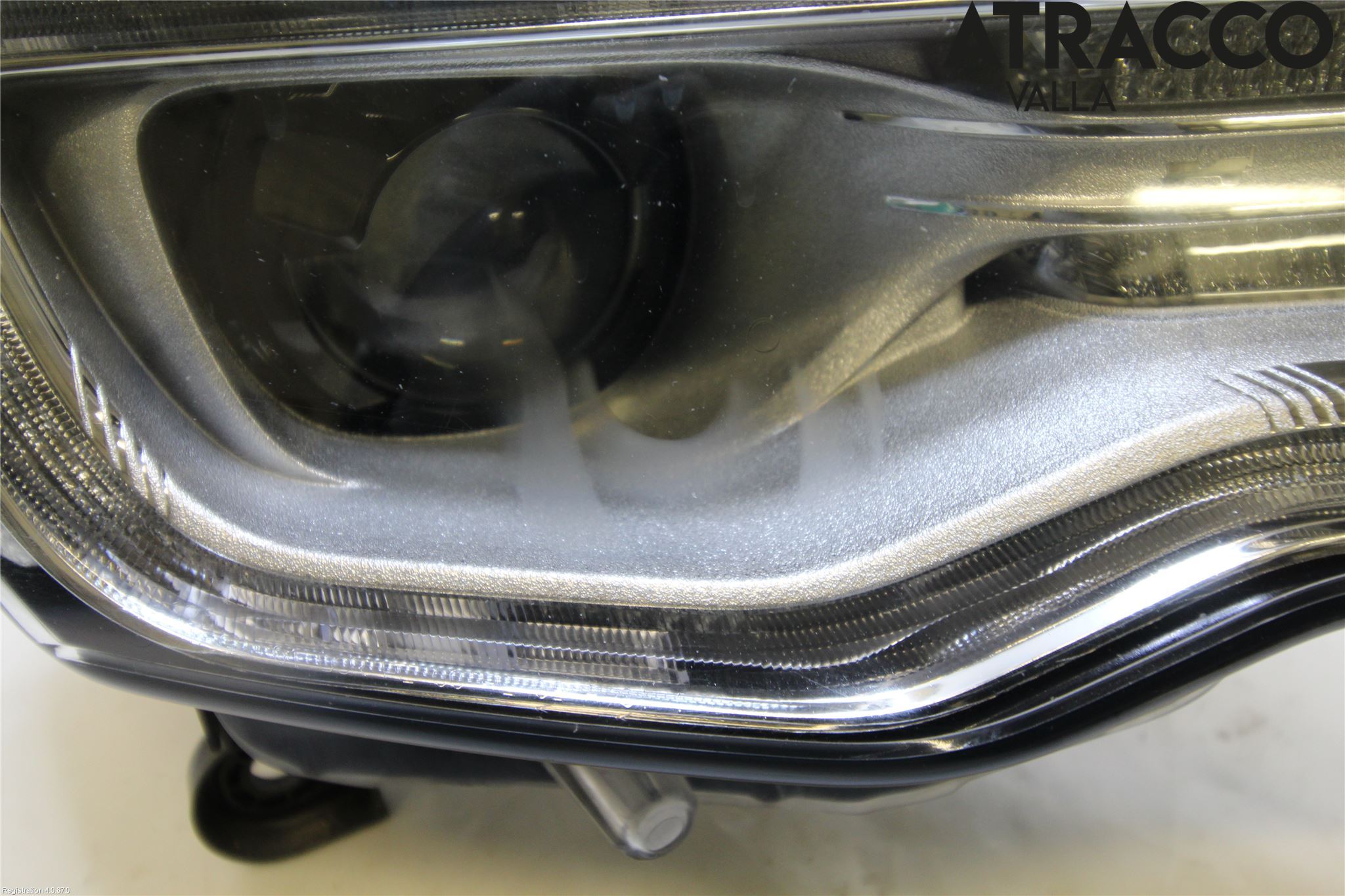 Jeep GRAND CHEROKEE 10-20 Frontlykt Høyre