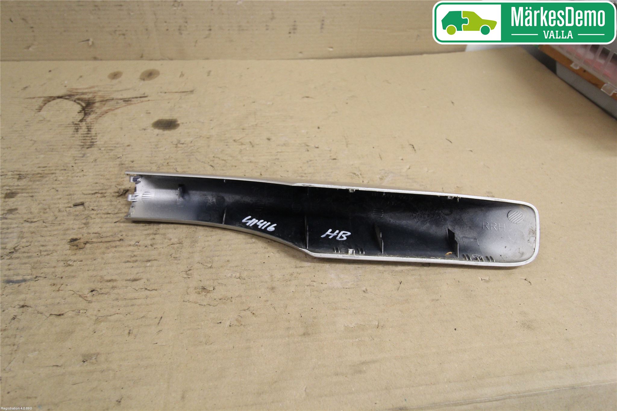 Toyota AVENSIS 07-08 Takrails - Stativ