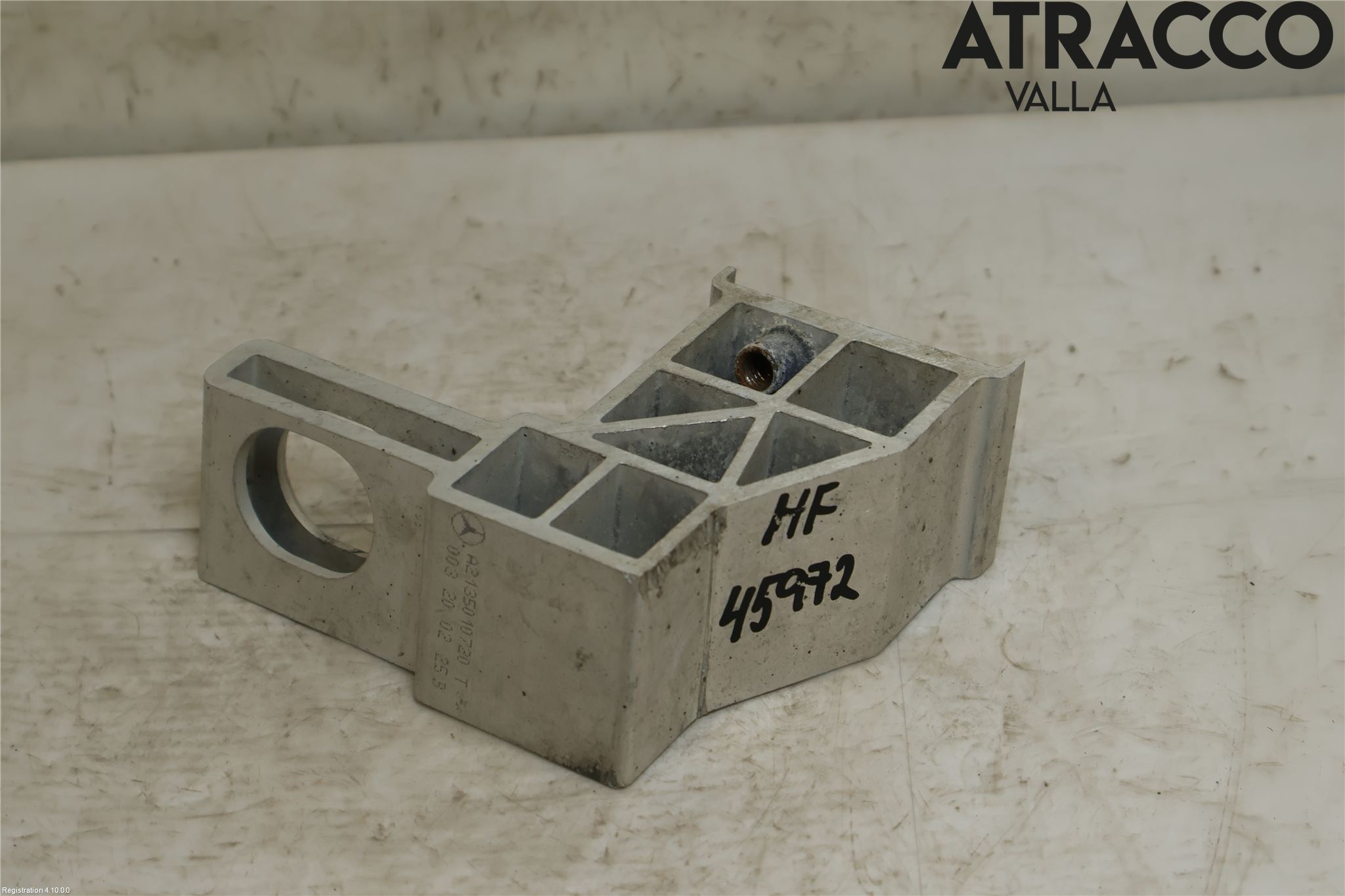 Mercedes-Benz MB E-KLASS (W213) 16-23 Radiator Feste - Ramme - Bjelk