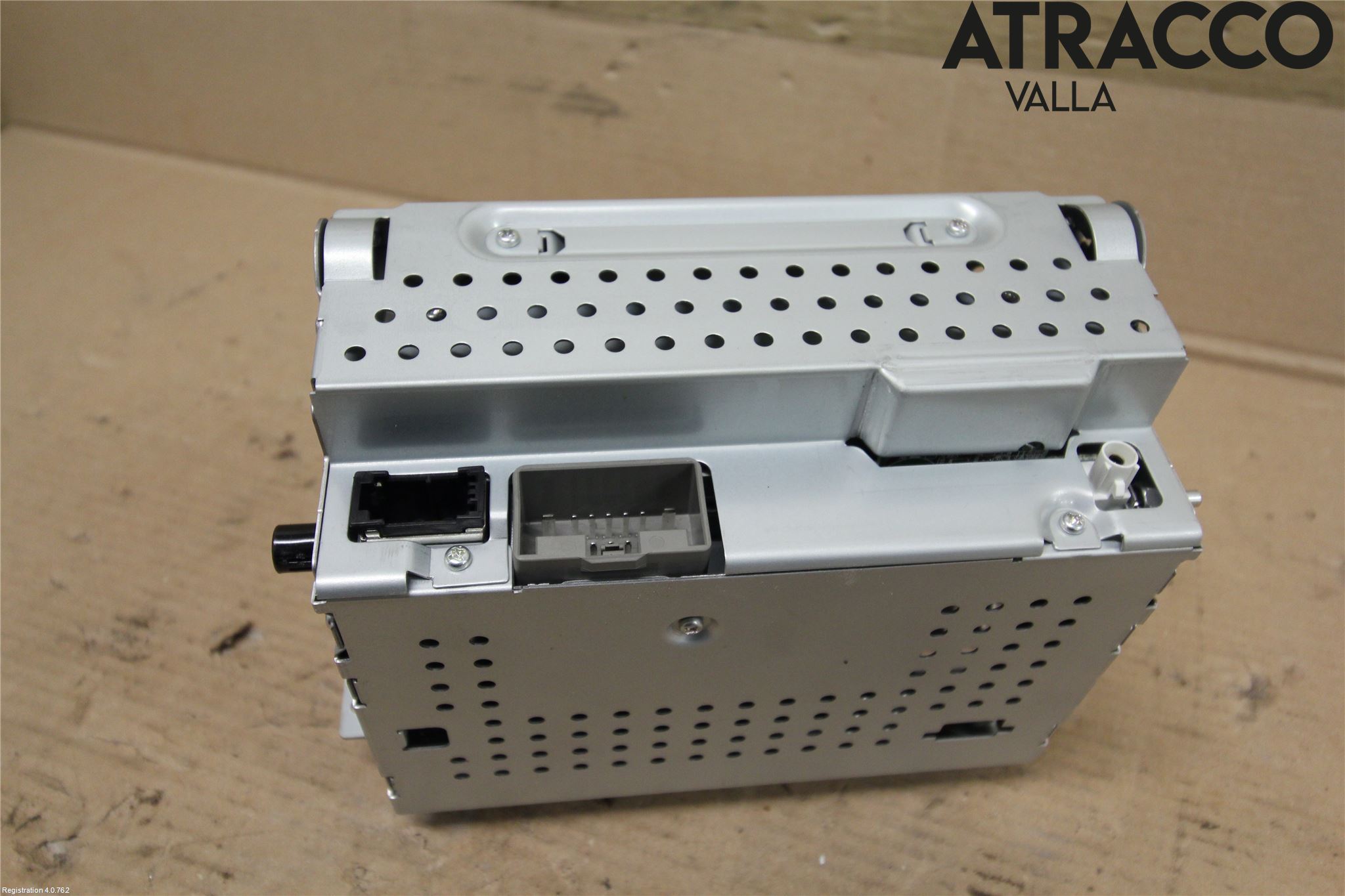 Volvo XC70 08-13 Stereo Radio Med Cd