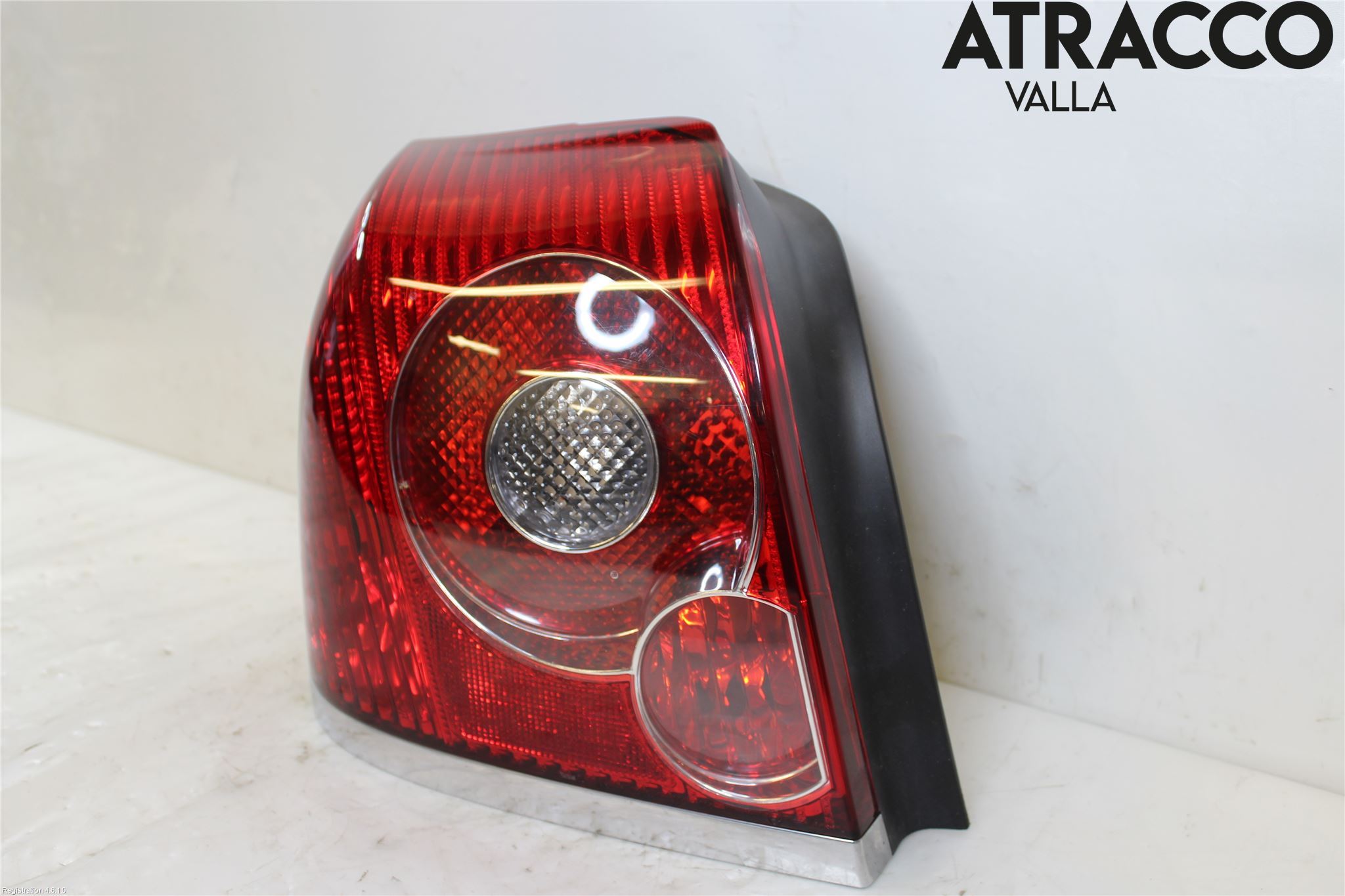 Toyota AVENSIS 03-06 Baklykt Venstre