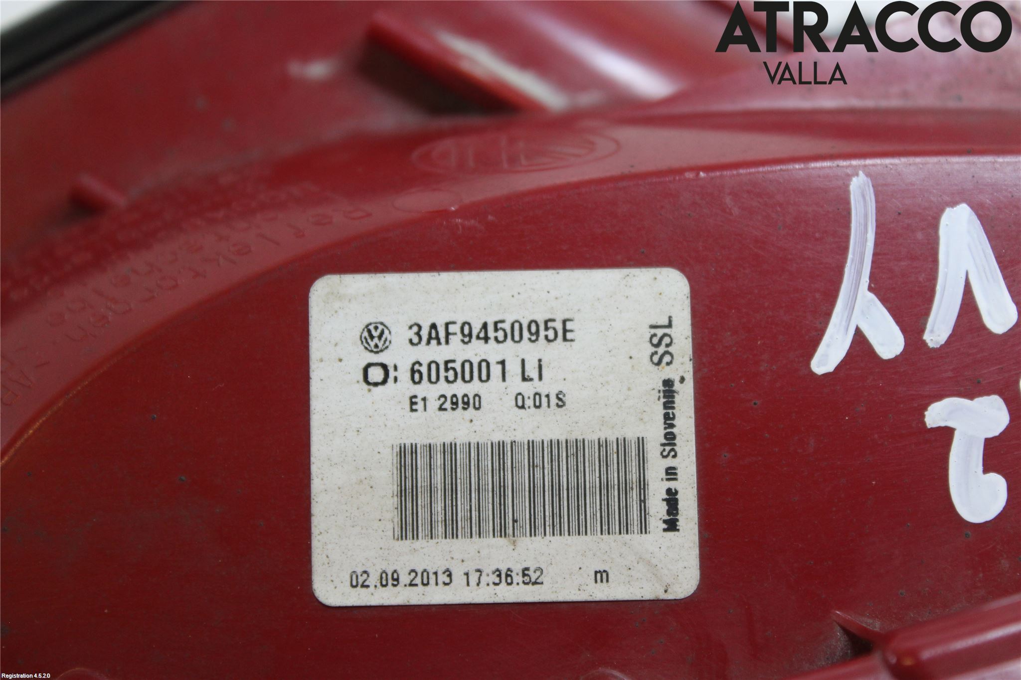 Volkswagen VW PASSAT 11-14 Baklykt Venstre
