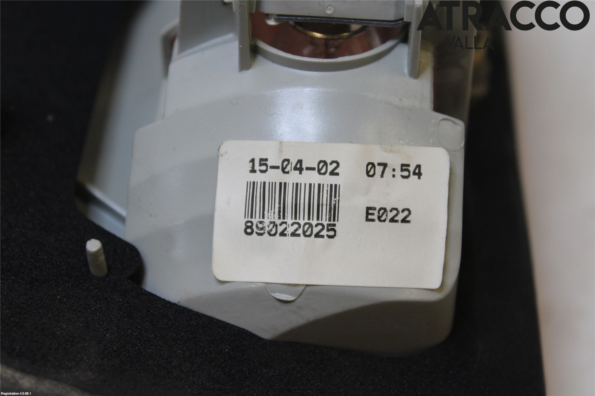 Toyota AVENSIS 98-02 Baklykt Høyre  På Luke(Indre)