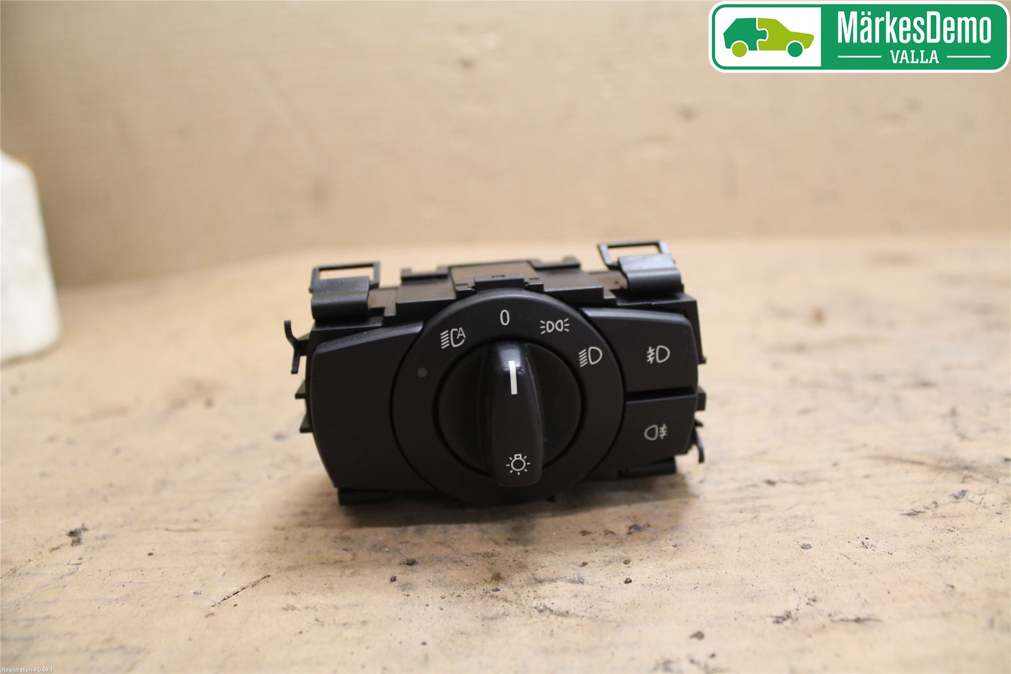 BMW 3 E90/91 SED/TOU 05-12 Bryter Hovedlys