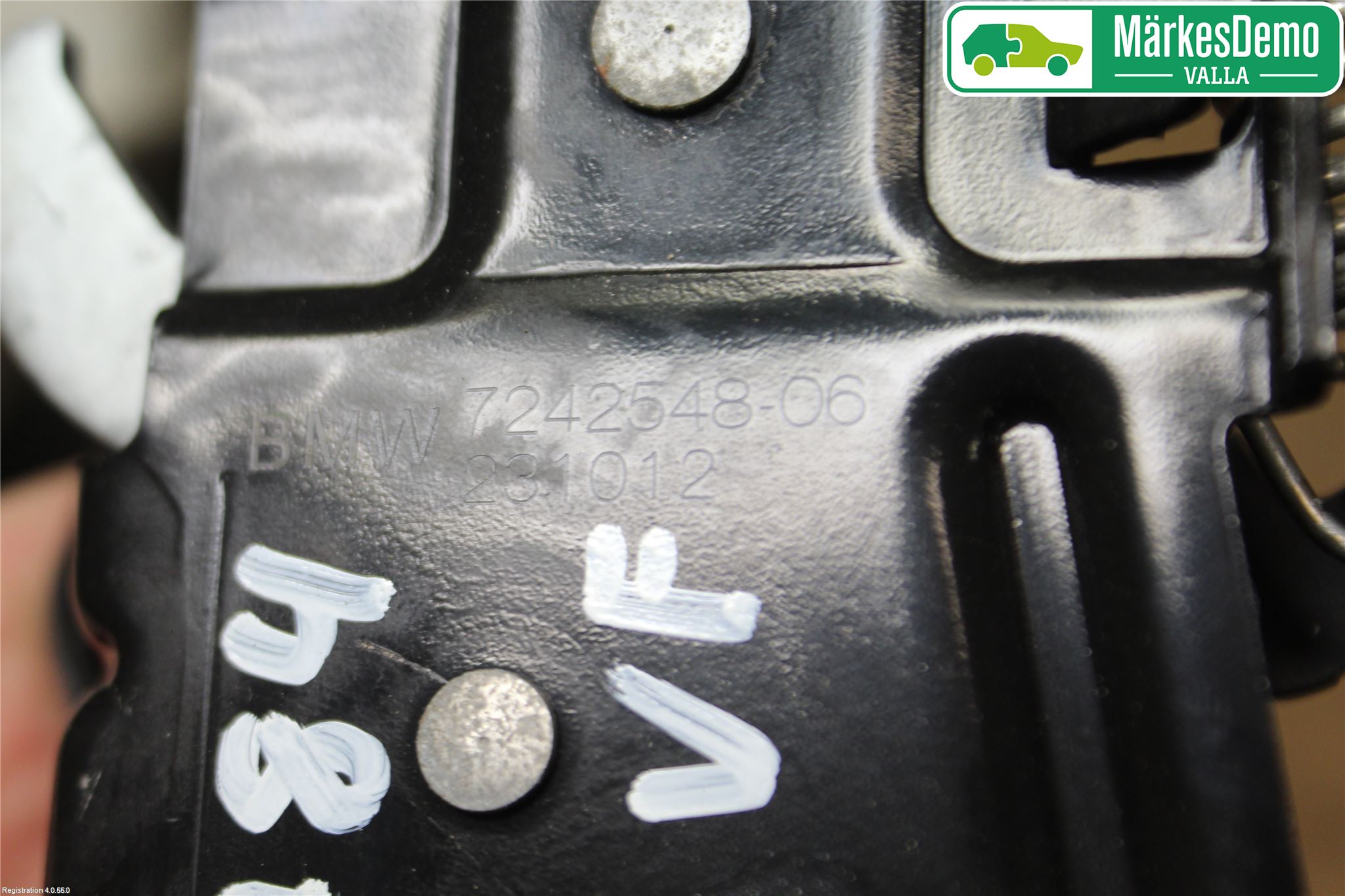 BMW 3 F30/F31/F80 12-19 Dørlås - Låsekasse