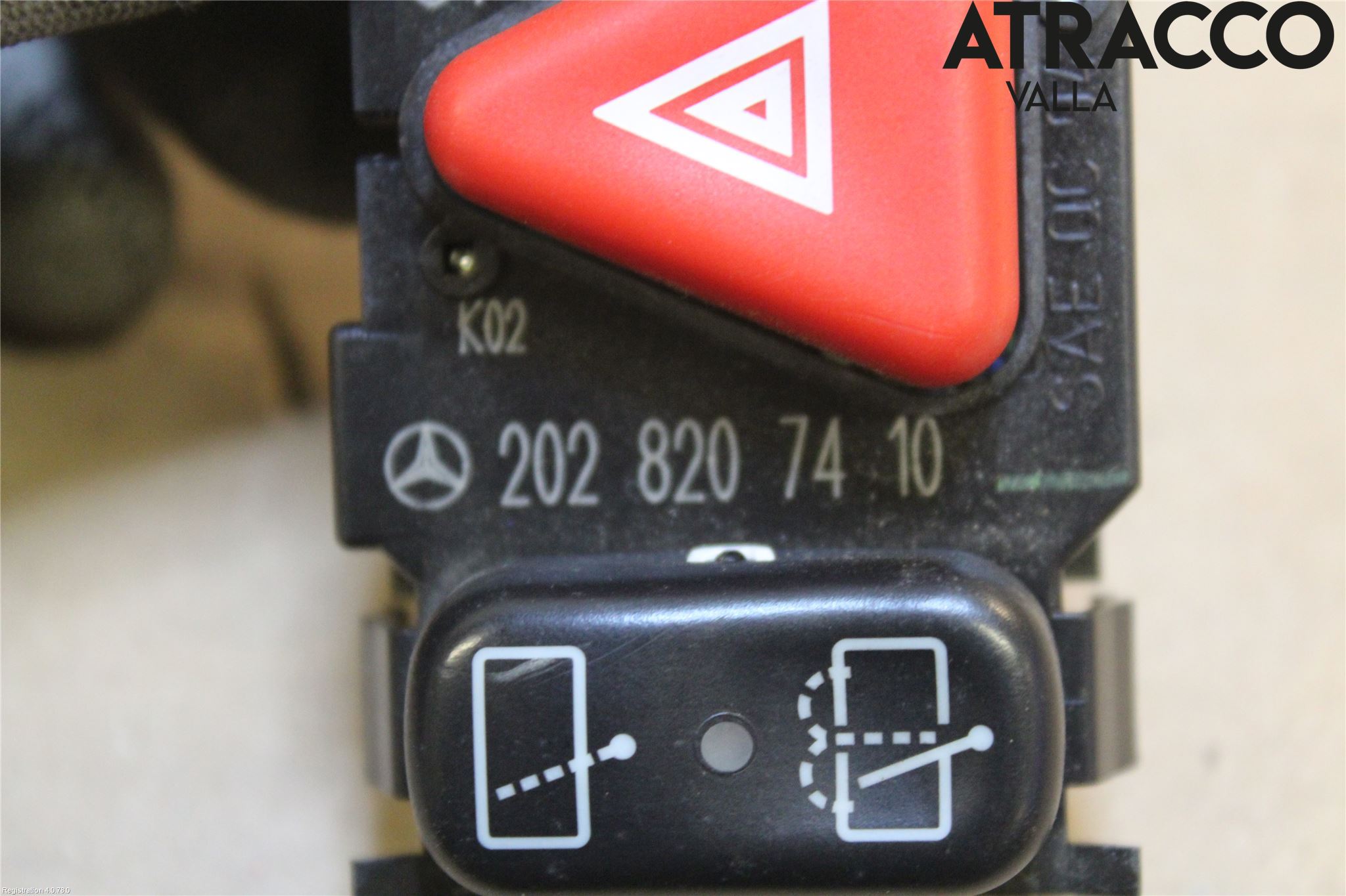 Mercedes-Benz MB C (W202) 94-00 Bryter Varsel (Nødblink)