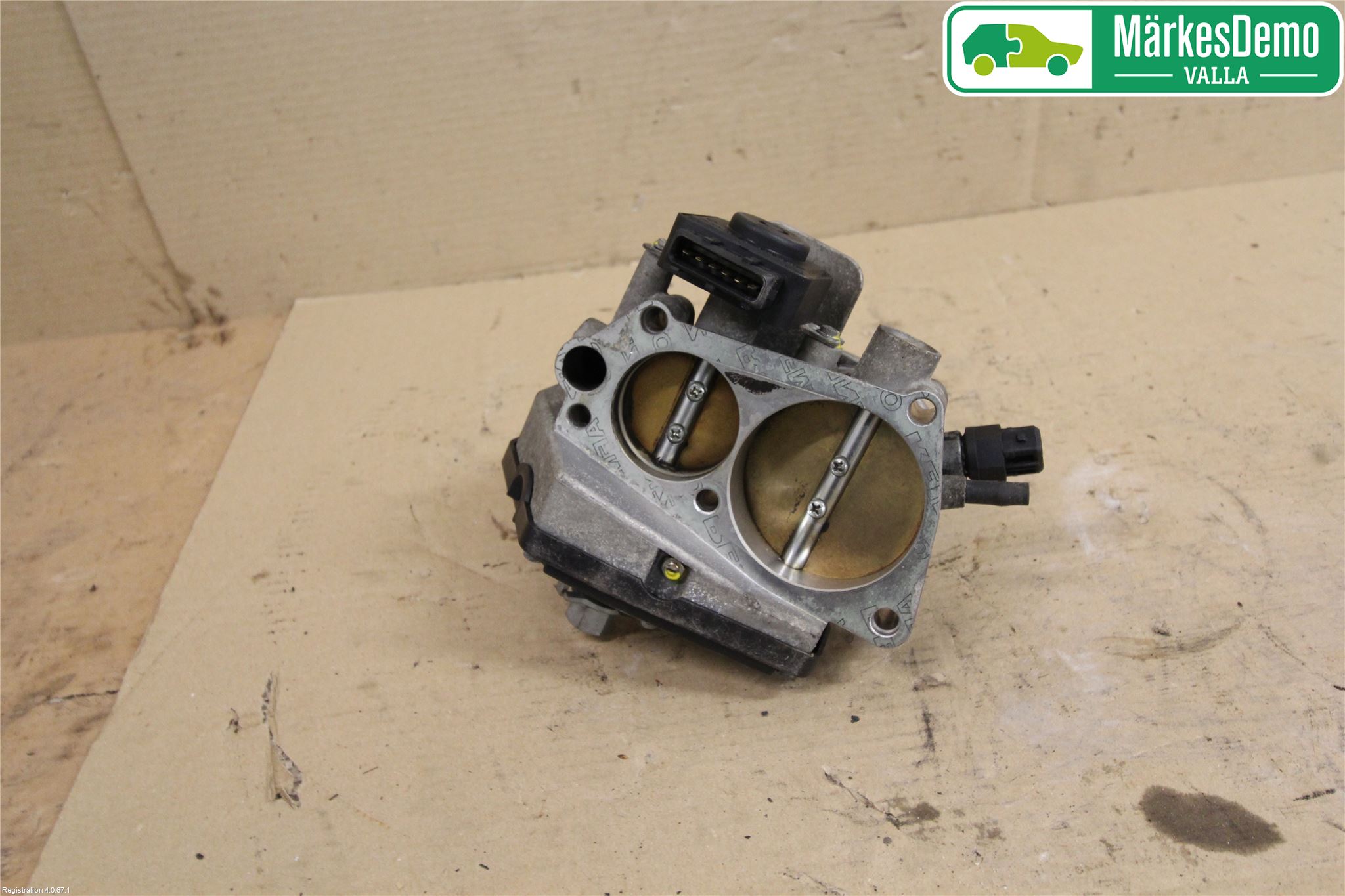 Audi A8/S8 4D 94-02 Inns Spjeldhus