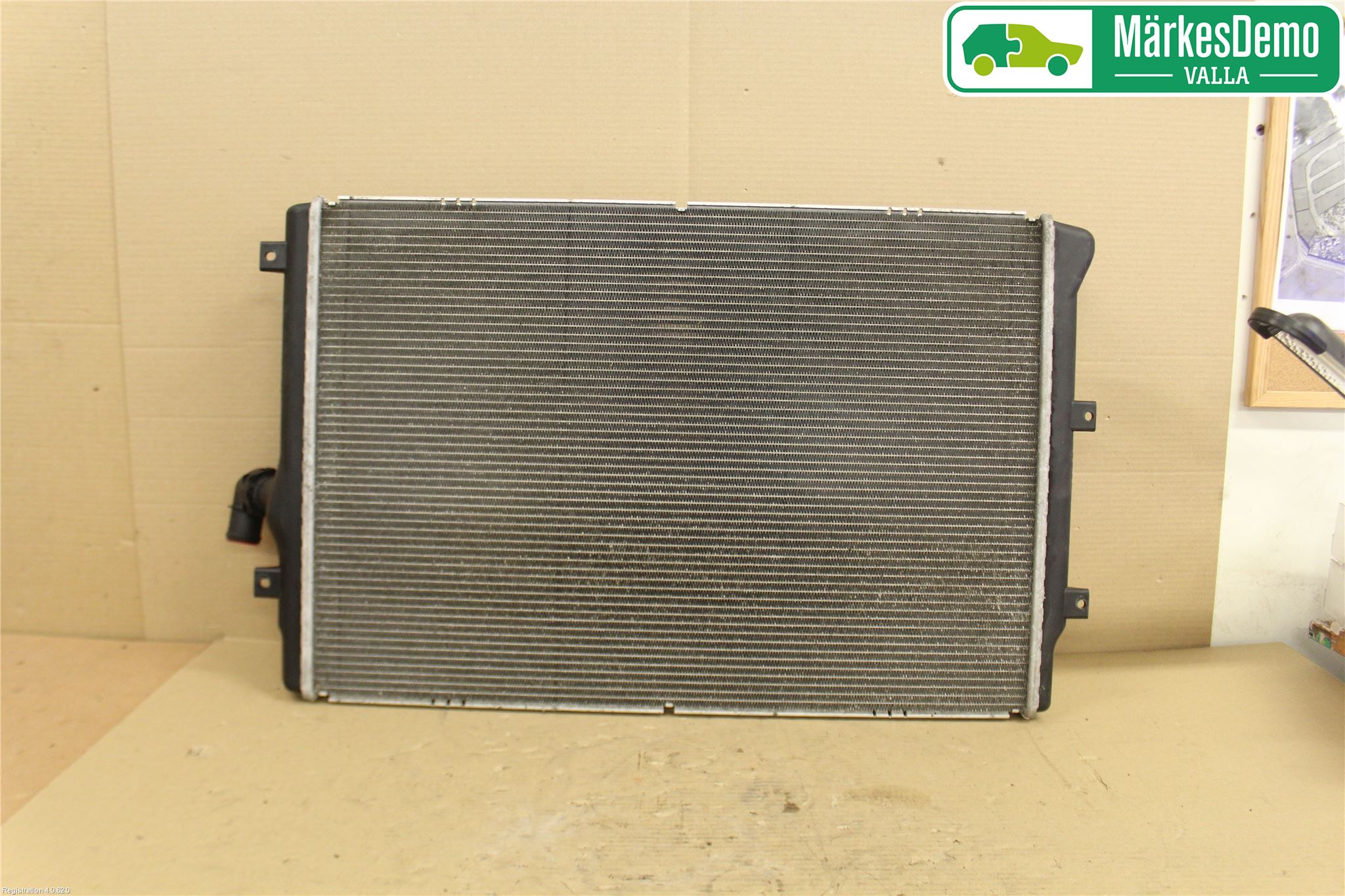Volkswagen VW PASSAT 05-11 Radiator Automat