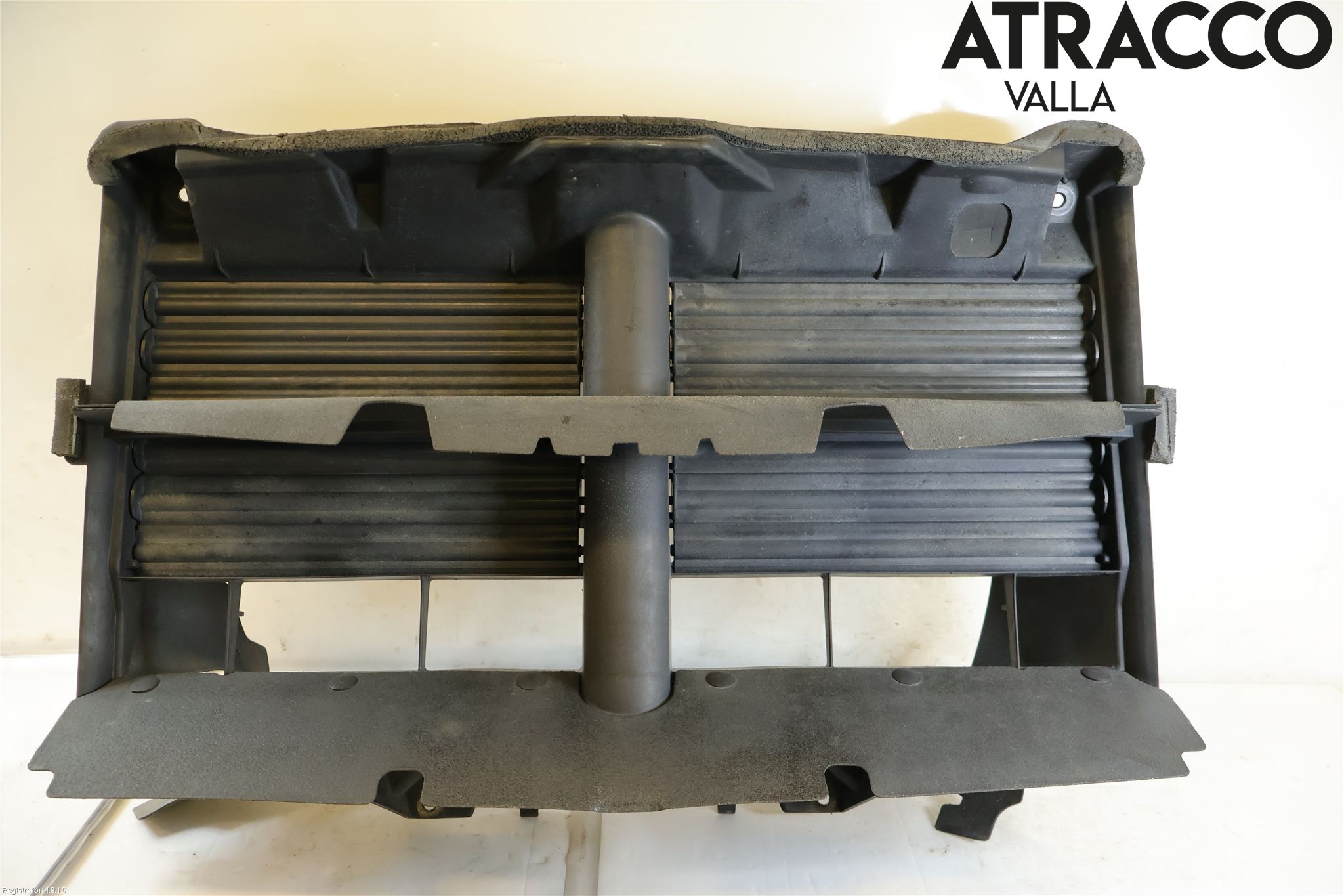 Dodge PICK UP RAM 81- Luftstyring Front