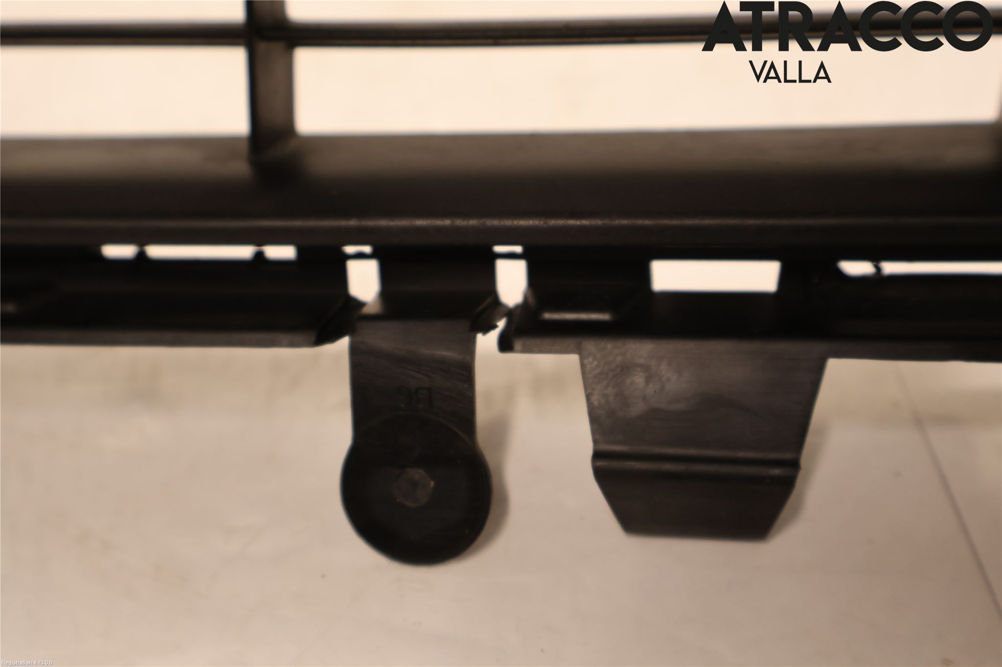 Peugeot PARTNER 16-18 Støtfanger Grill-Utfylling