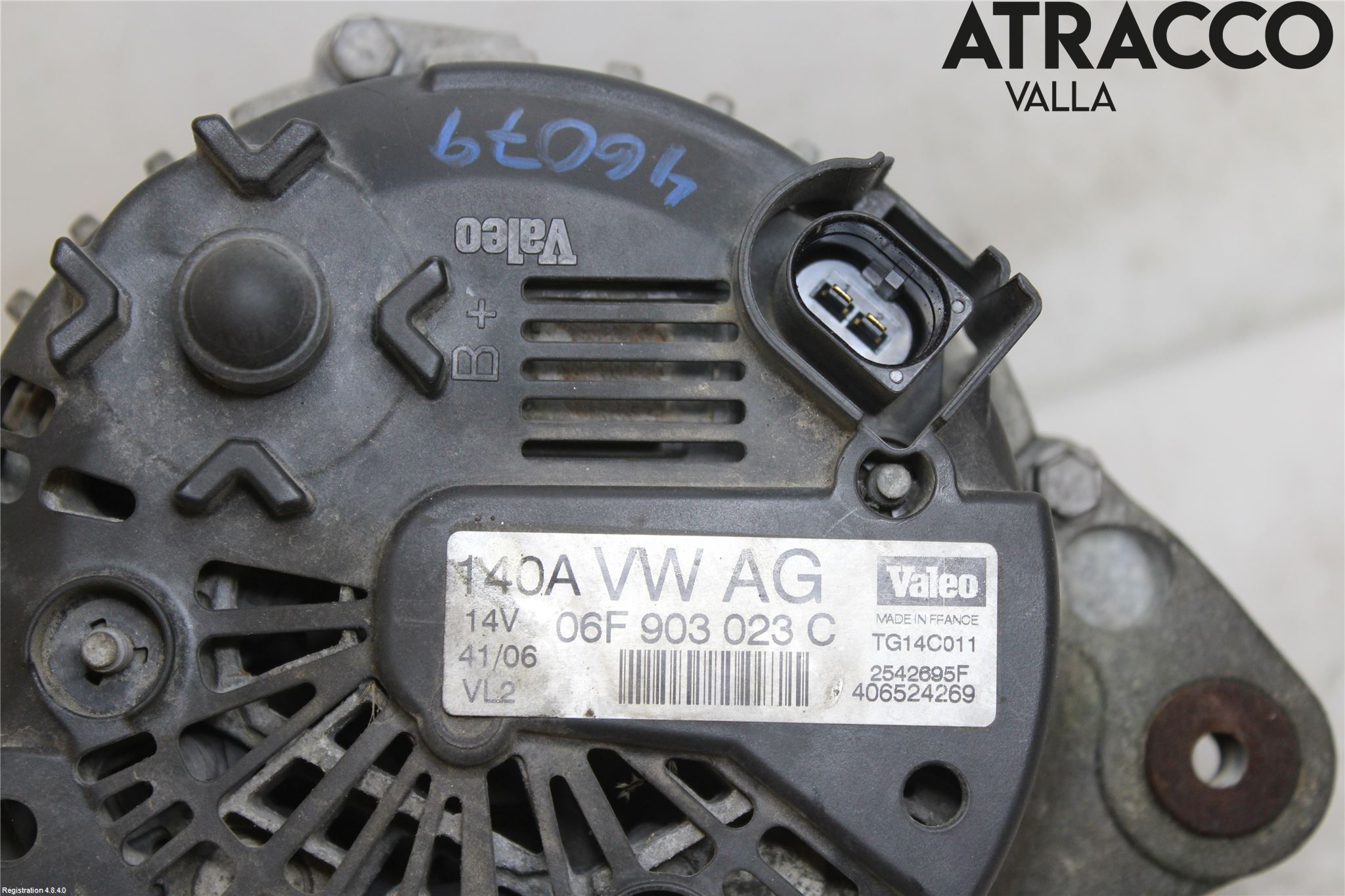 Volkswagen VW CADDY      04-10 Dynamo
