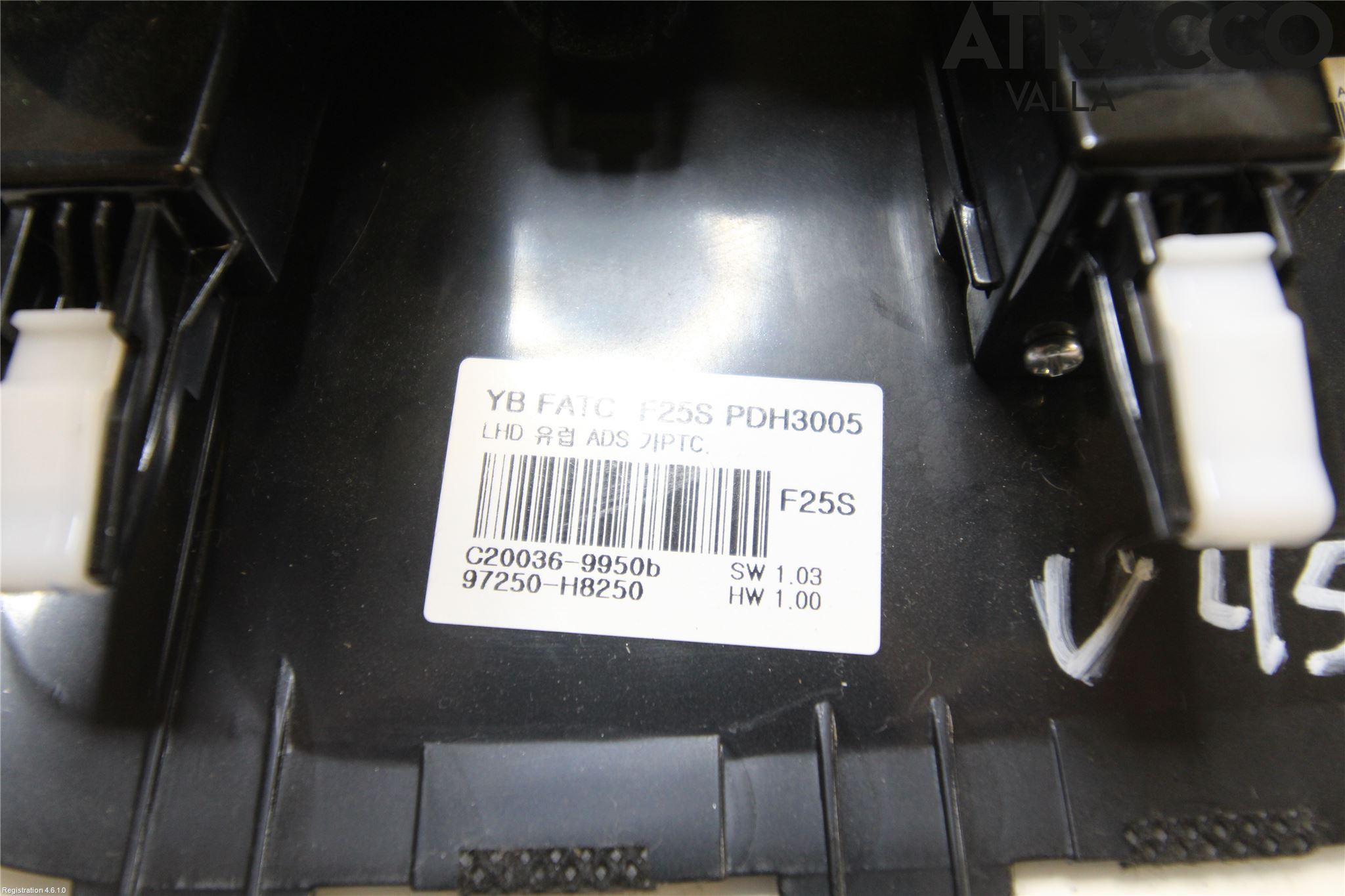 Kia STONIC 18->> Varme Ac Betjening-Display