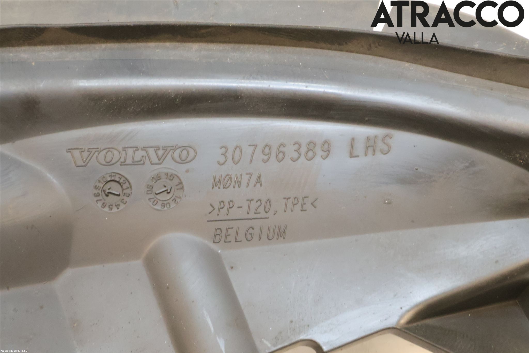 Volvo V70 08-13 Luftstyring Front