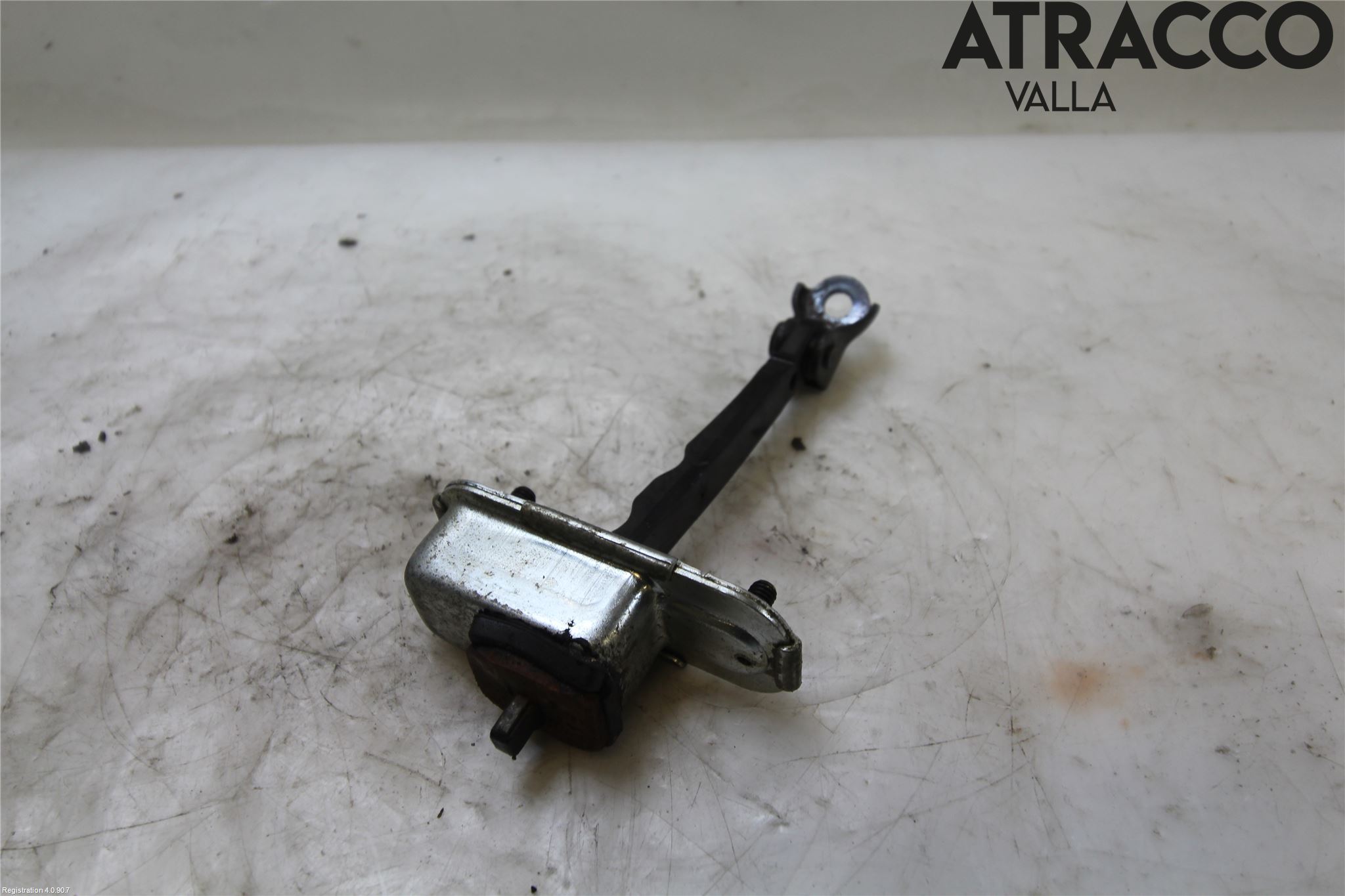 Hyundai i30 GD 13-17 Dørstopper