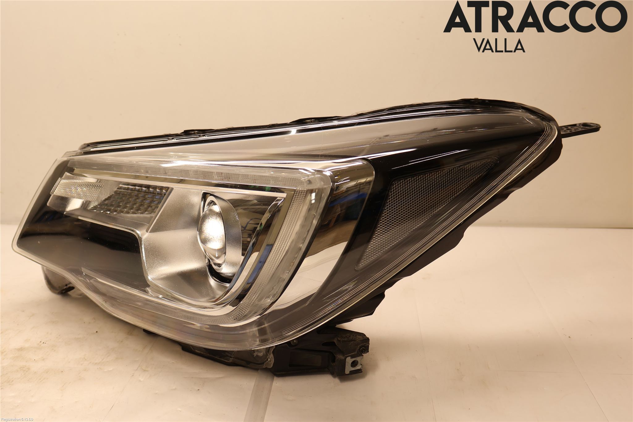 Subaru FORESTER SJ 13-18 Frontlykt Venstre