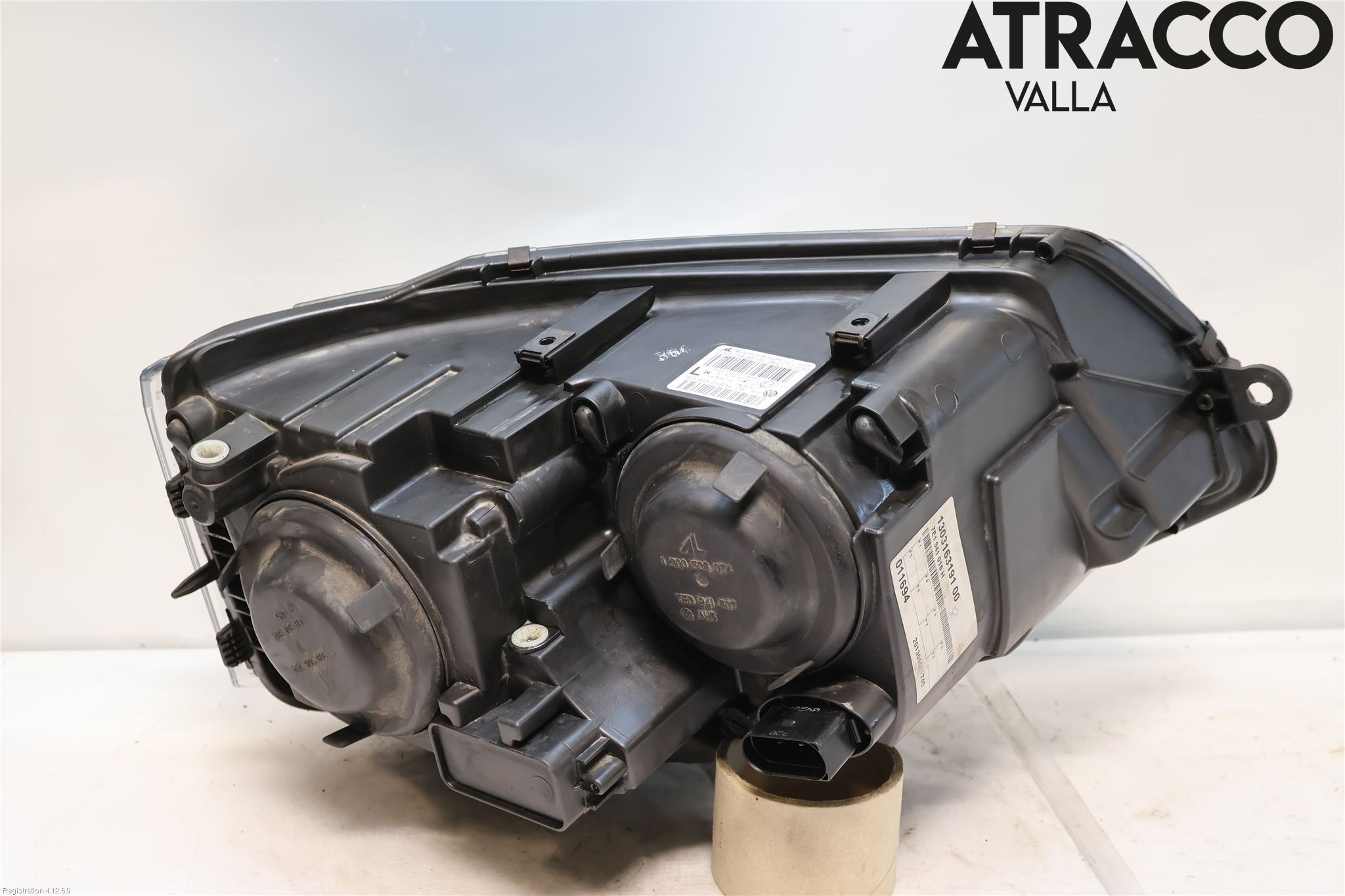 Volkswagen VW TRANSP/CARAVELLE (T5) 04-15 Frontlykt Venstre