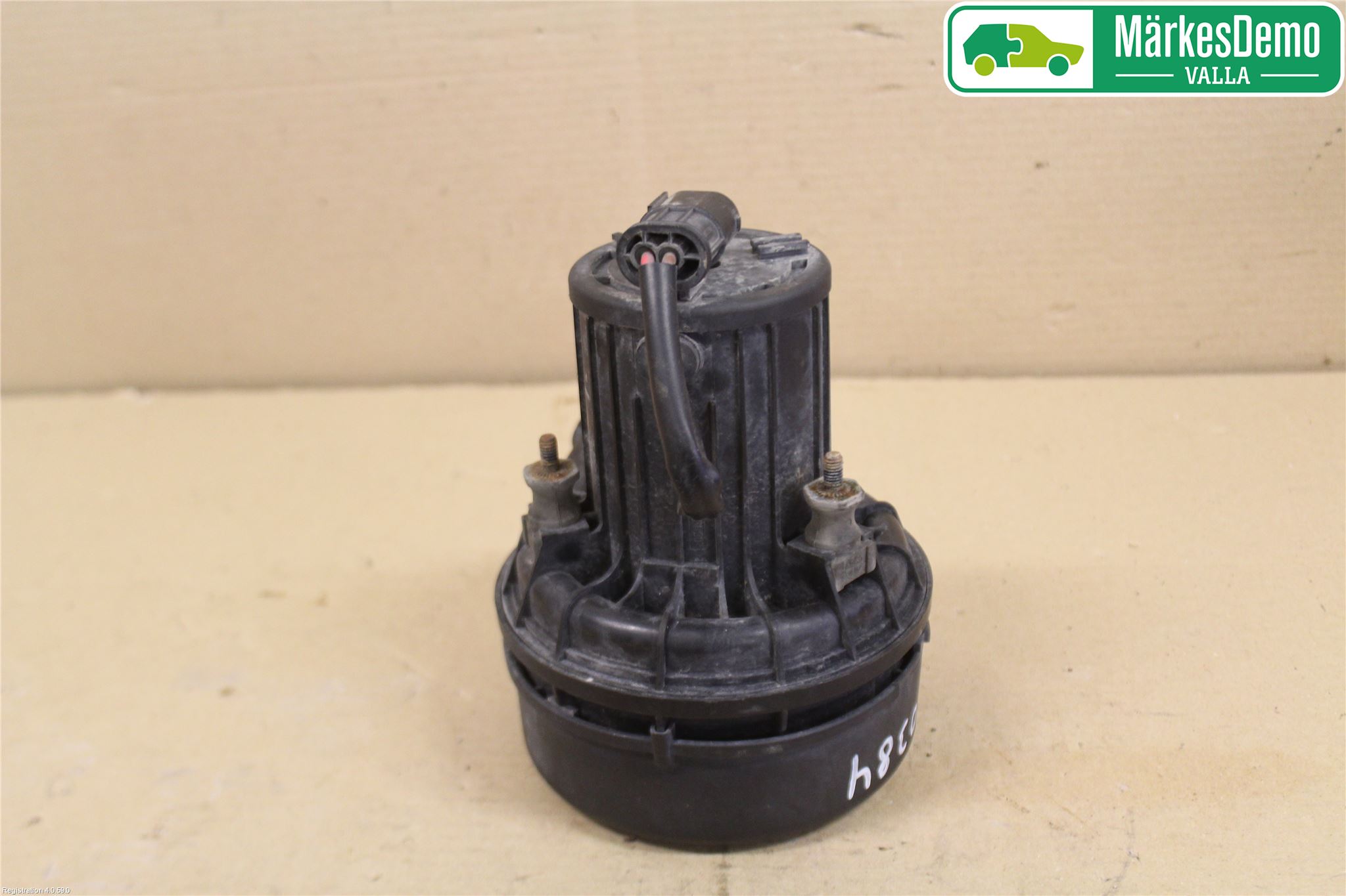 BMW 5 E60/61 Sed/Tou 02-10 Luftpumpe - Eksosrensing
