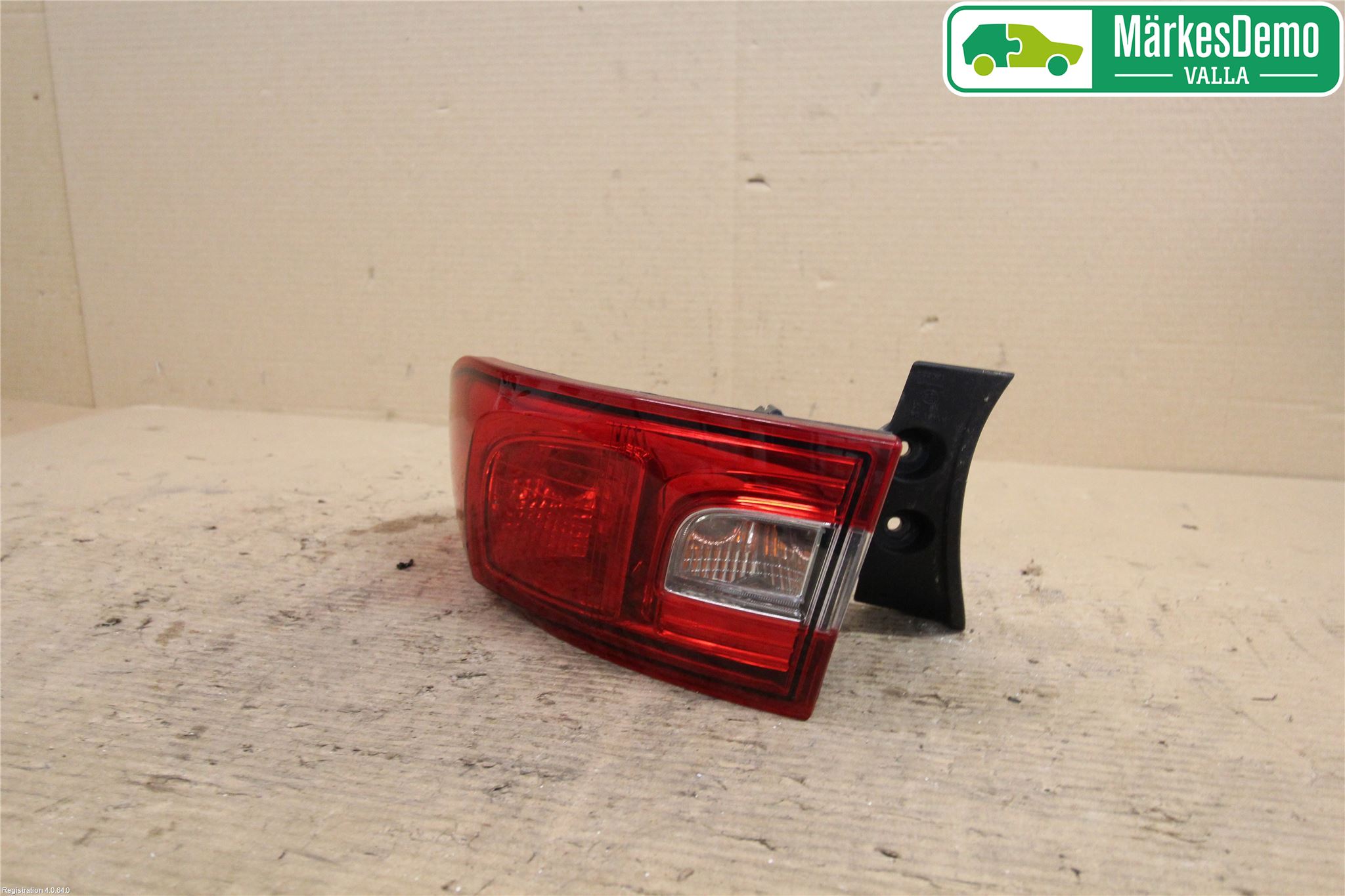 Renault CLIO IV 12-16 Baklykt Venstre