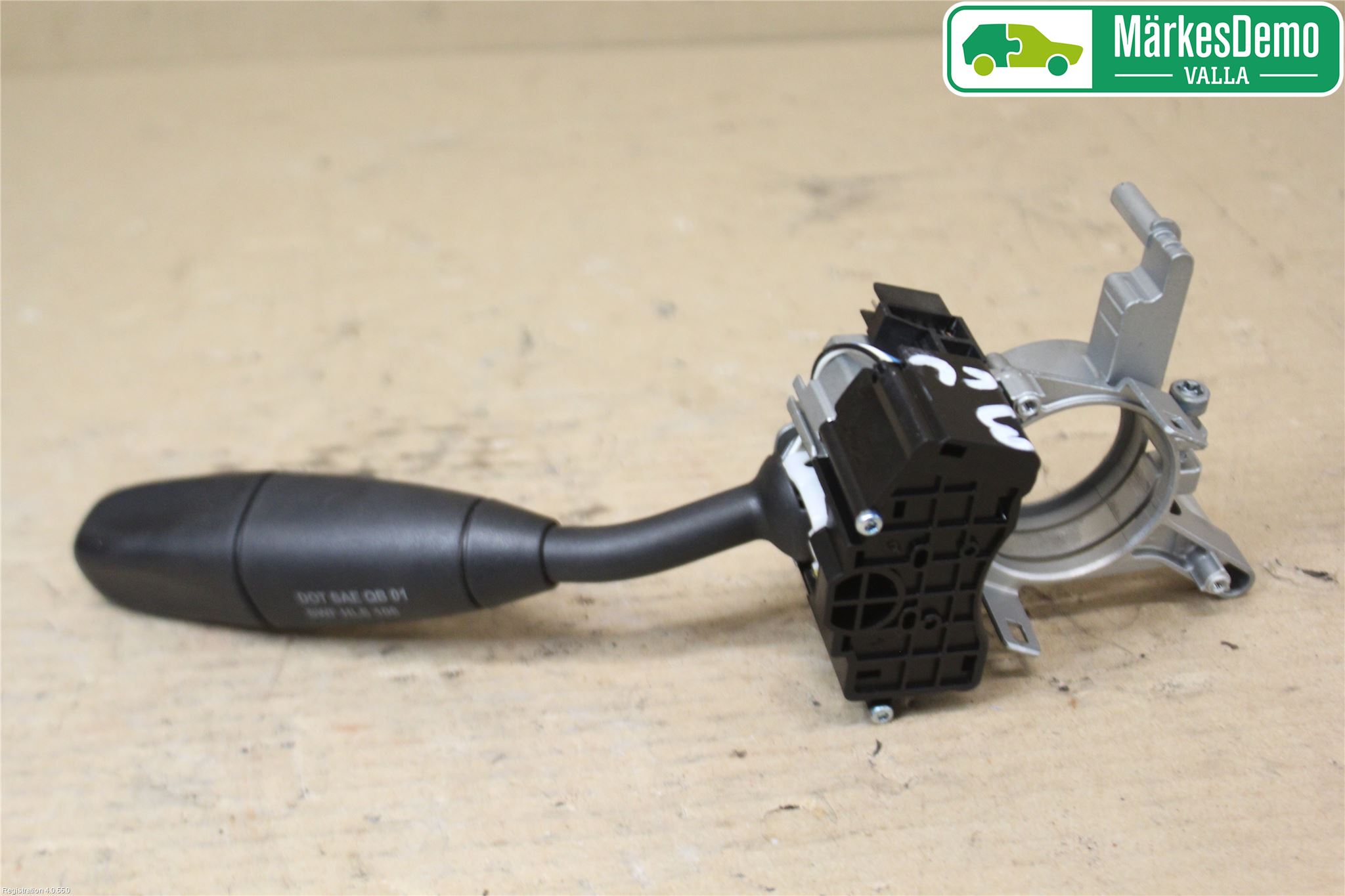 Volkswagen VW CRAFTER 06-16 Bryter Ratt Lys - Spyler