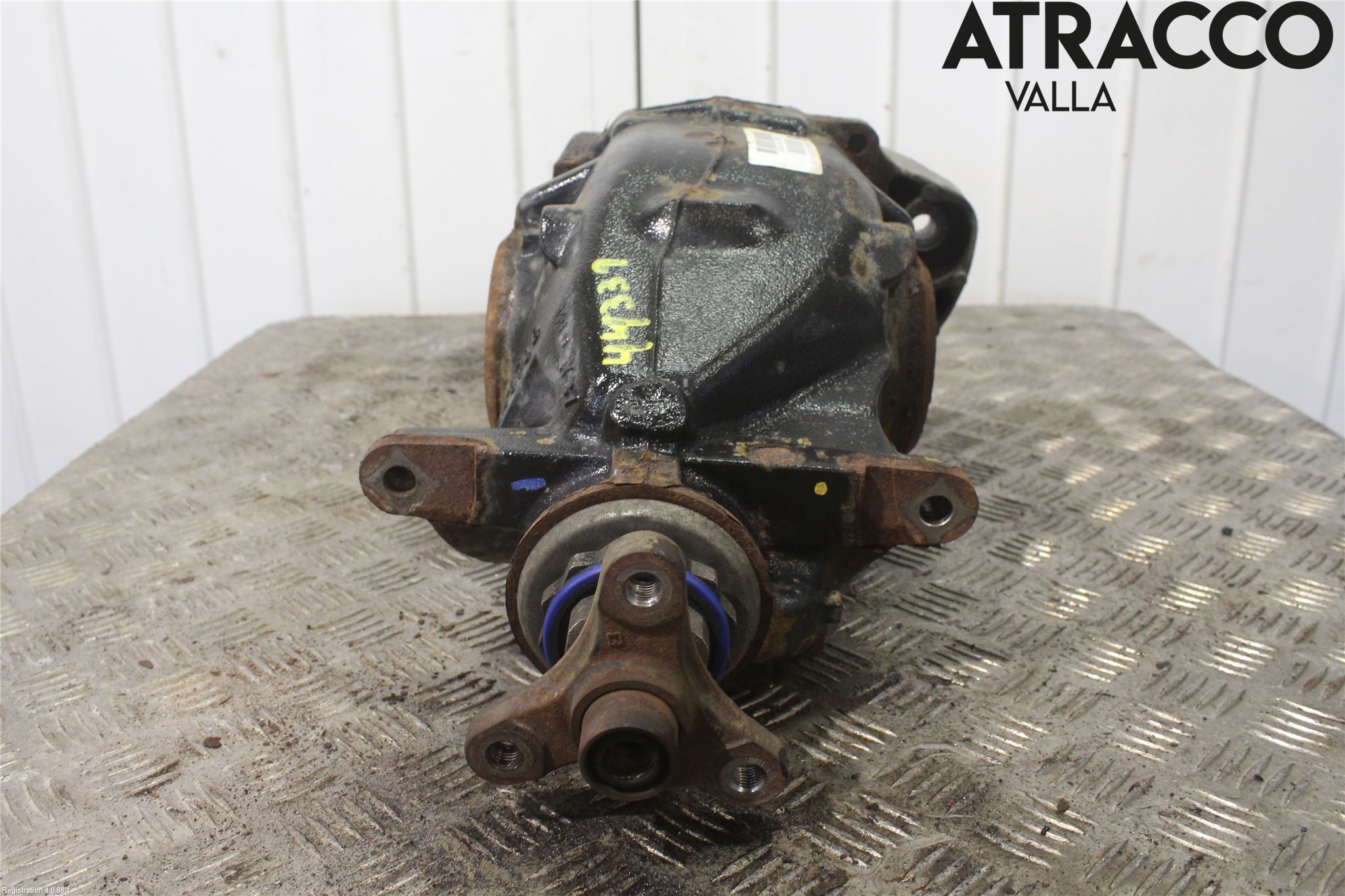 BMW 3 F30/F31/F80 12-19 Bakaksel Kardang Bak -Diff