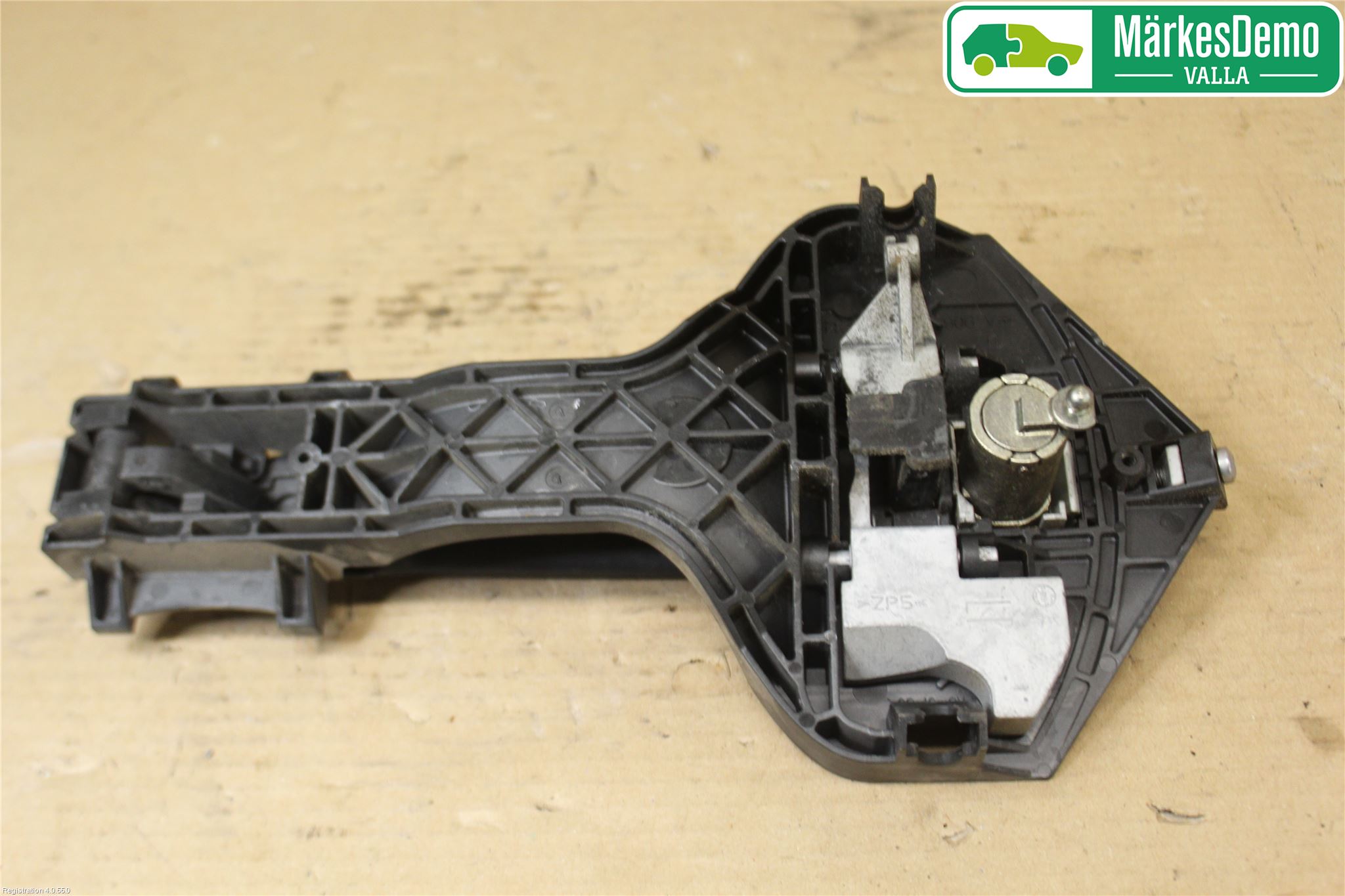 Volkswagen VW CRAFTER 06-16 Dørhandtak Ytre Venstre
