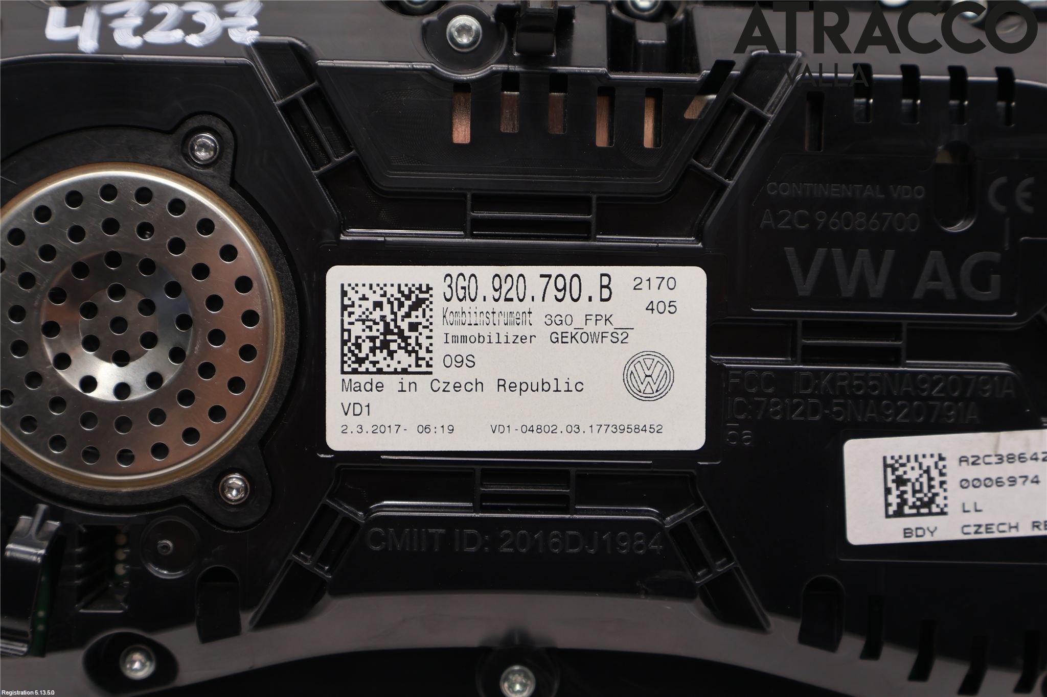 Volkswagen VW PASSAT 15-19 Instr Kombinert