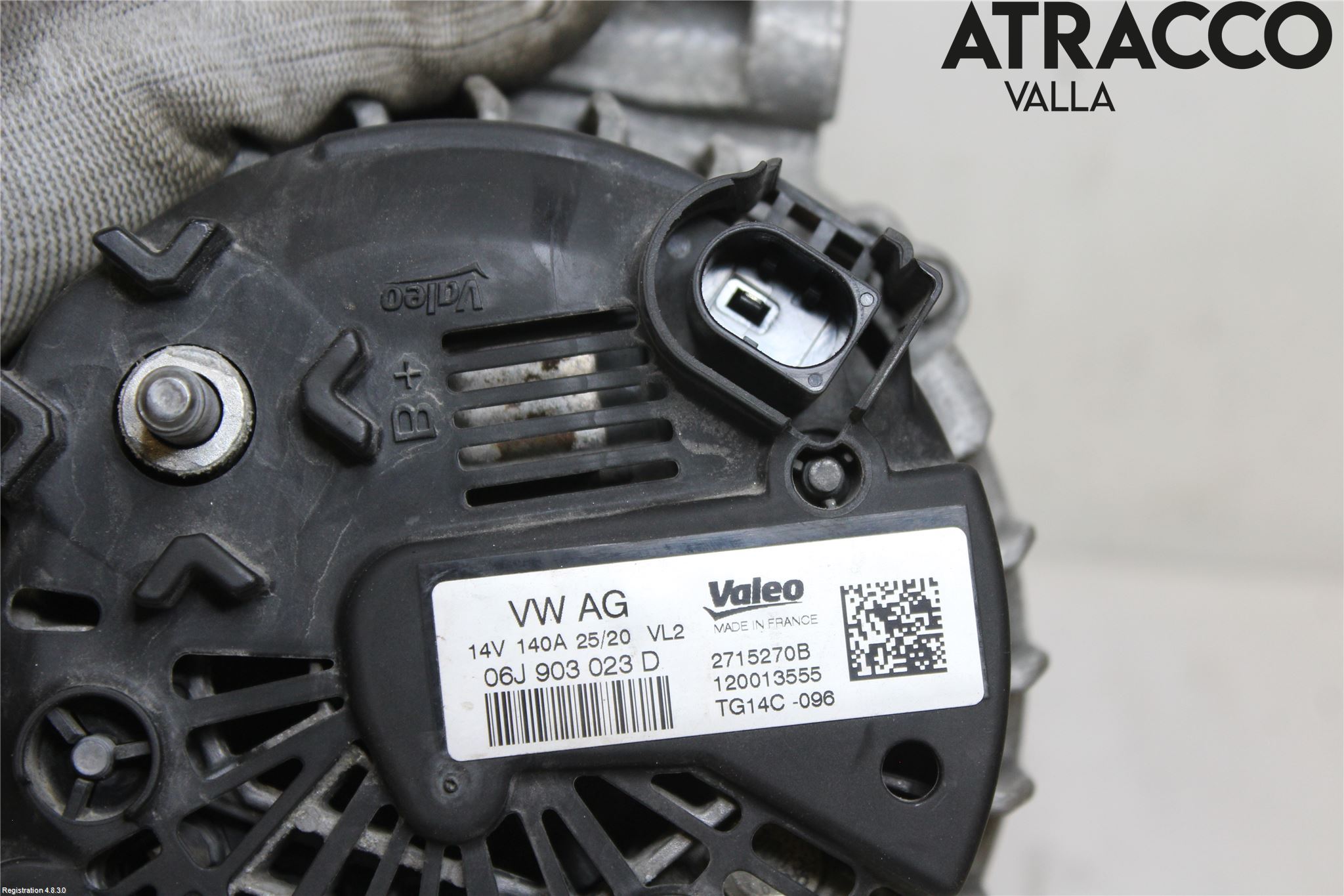 Volkswagen VW T-ROC 18- Dynamo