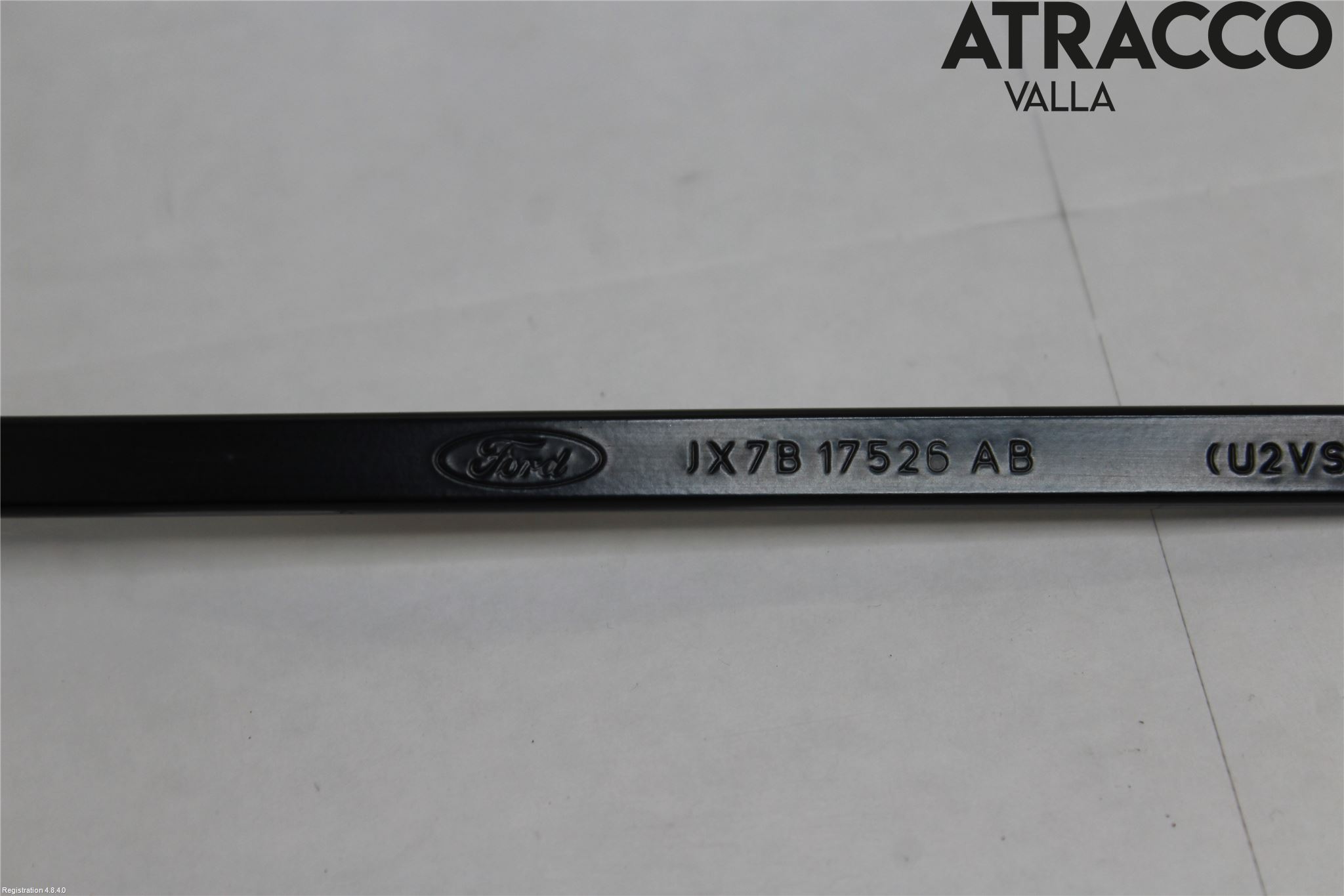 Ford FOCUS 15-18 Viskerarm-Armer Frontrute