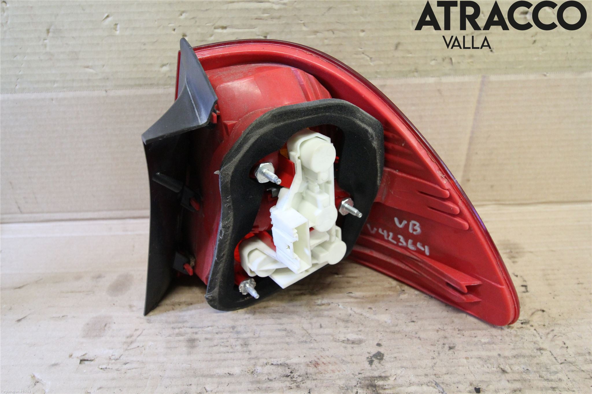 BMW 3 E90/91 SED/TOU 05-12 Baklykt Venstre