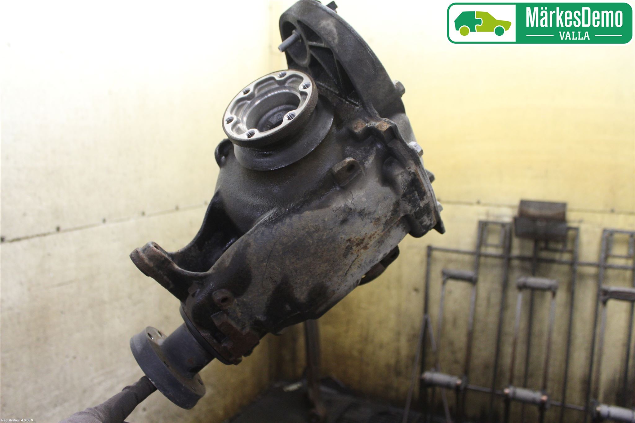 BMW 5 E60/61 Sed/Tou 02-10 Bakaksel Kardang Bak -Diff