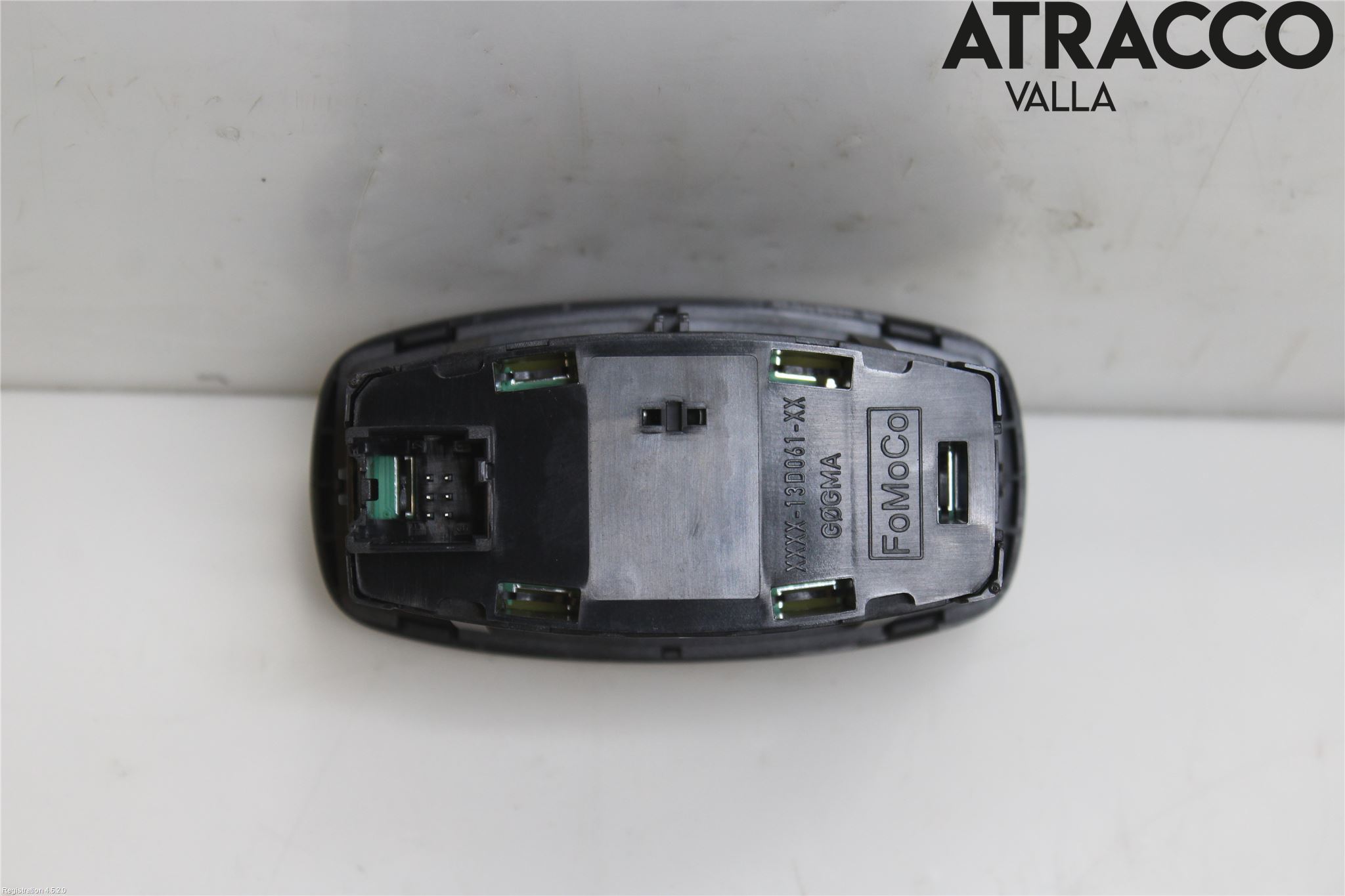 Ford TRANSIT/TOURNEO CONNECT 13-22 Bryter Hovedlys