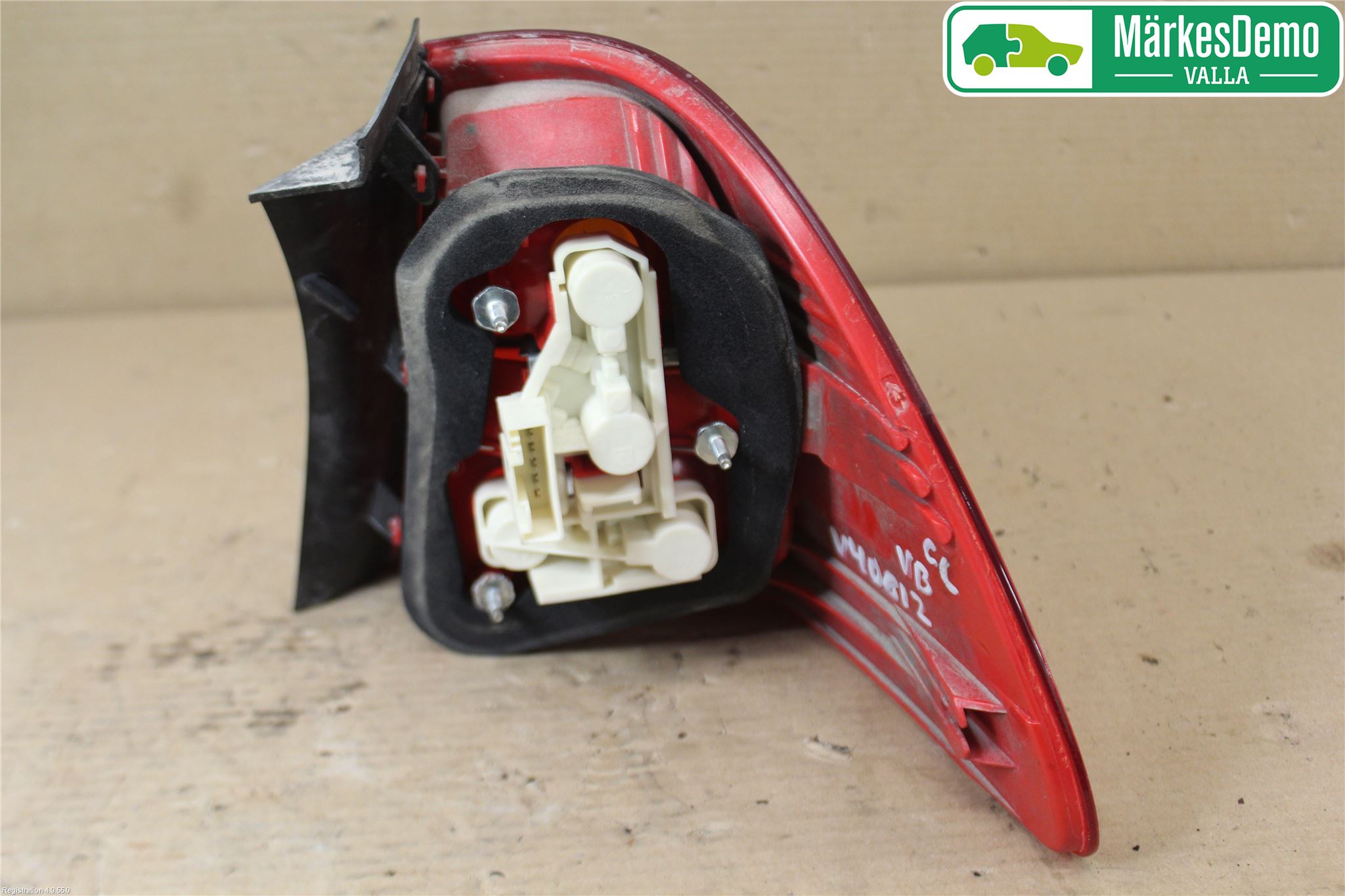 BMW 3 E90/91 SED/TOU 05-12 Baklykt Venstre