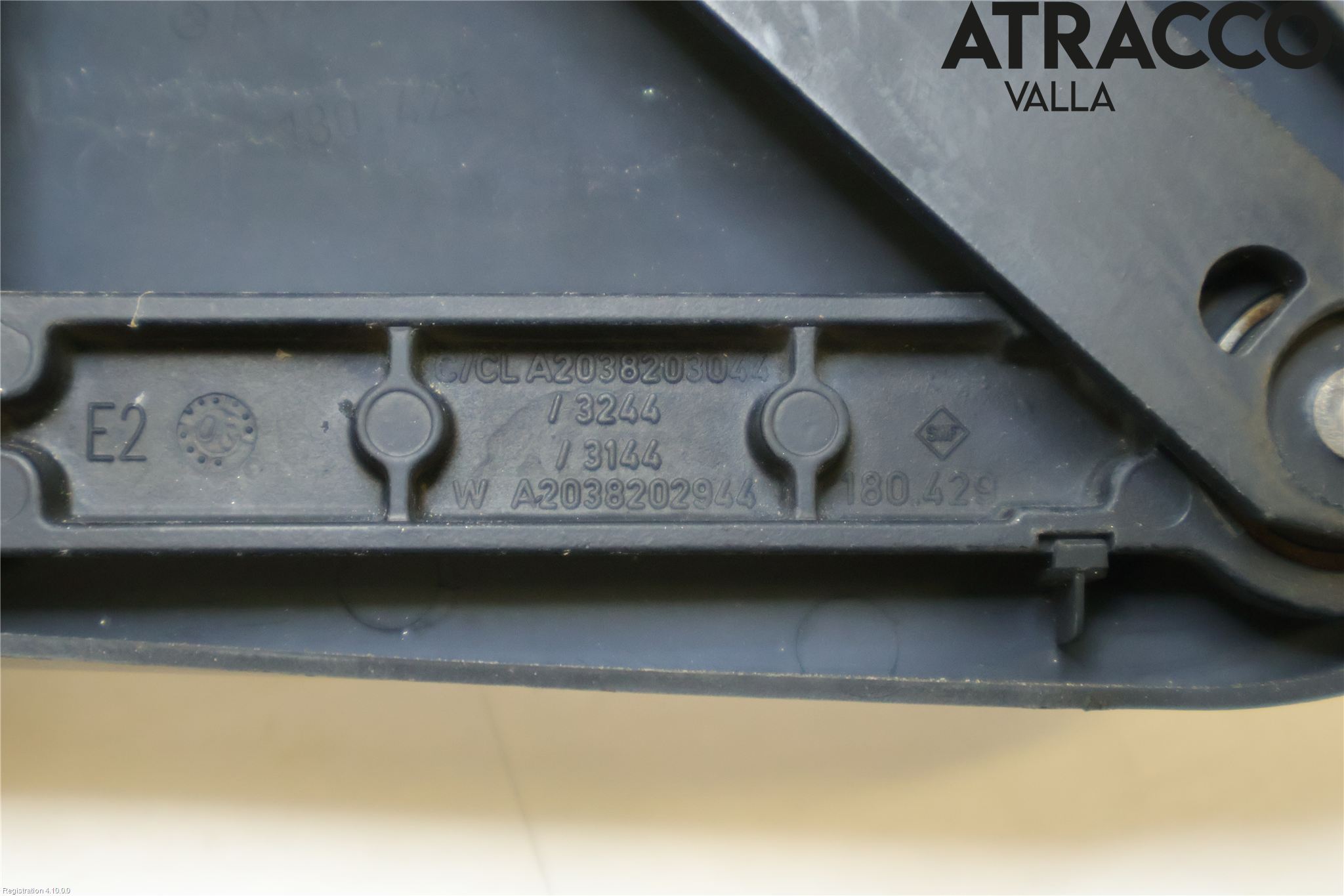 Mercedes-Benz MB CLK (C209) 02-09 Viskerarm-Armer Frontrute