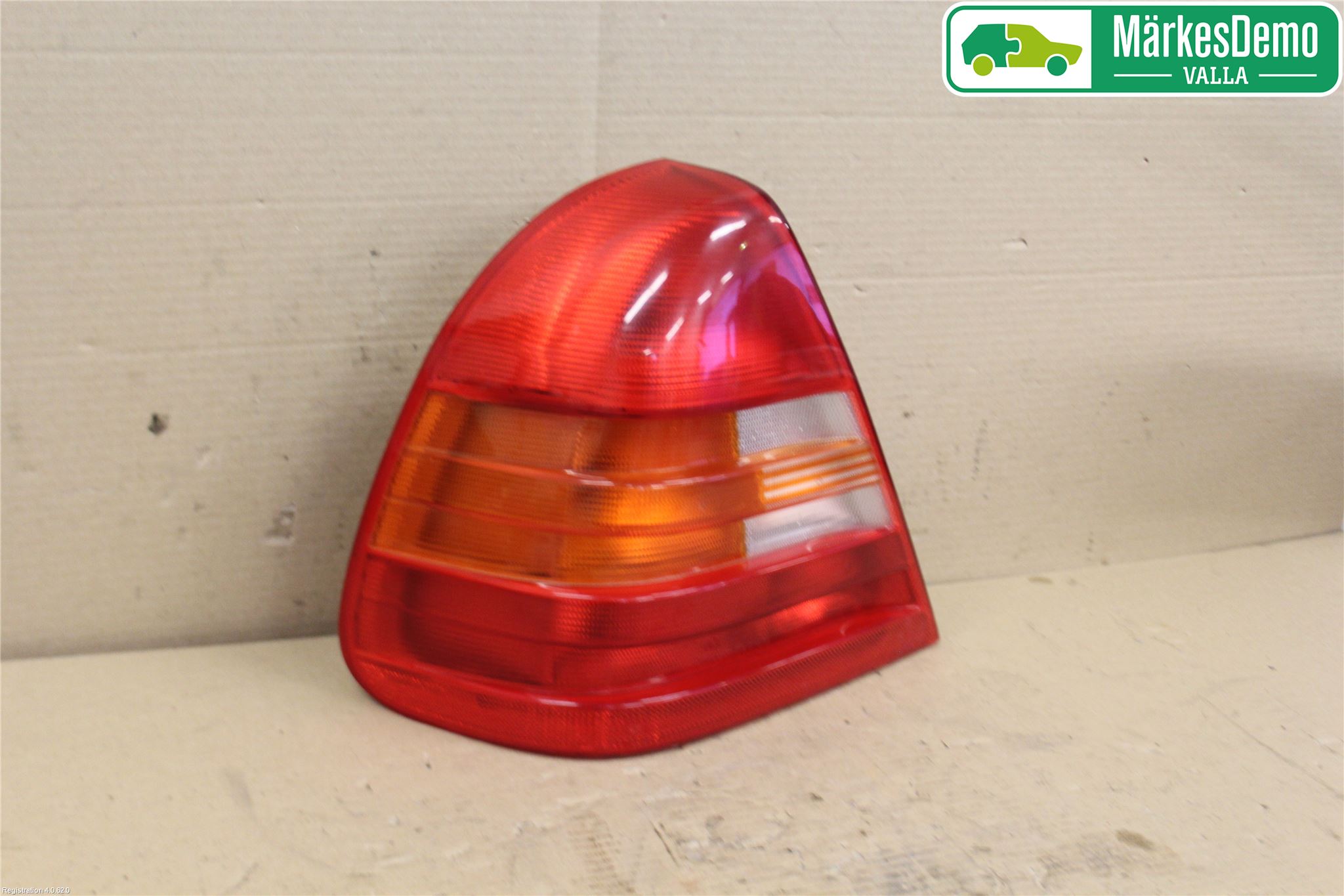 Mercedes-Benz MB C (W202) 94-00 Baklykt Venstre