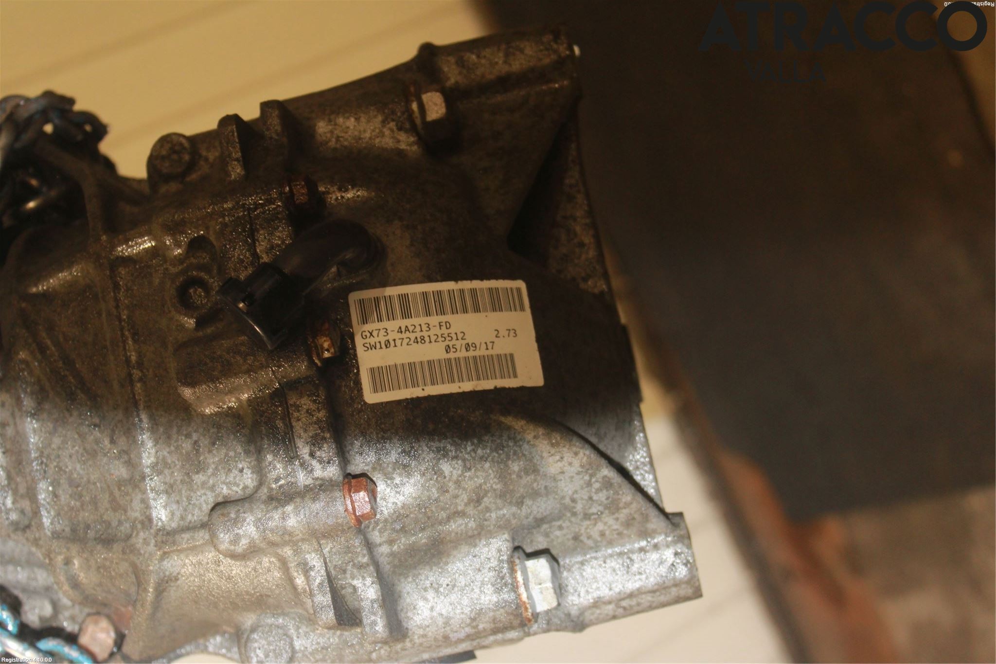 Jaguar XE (X760) 15-24 Bakaksel Kardang Bak -Diff