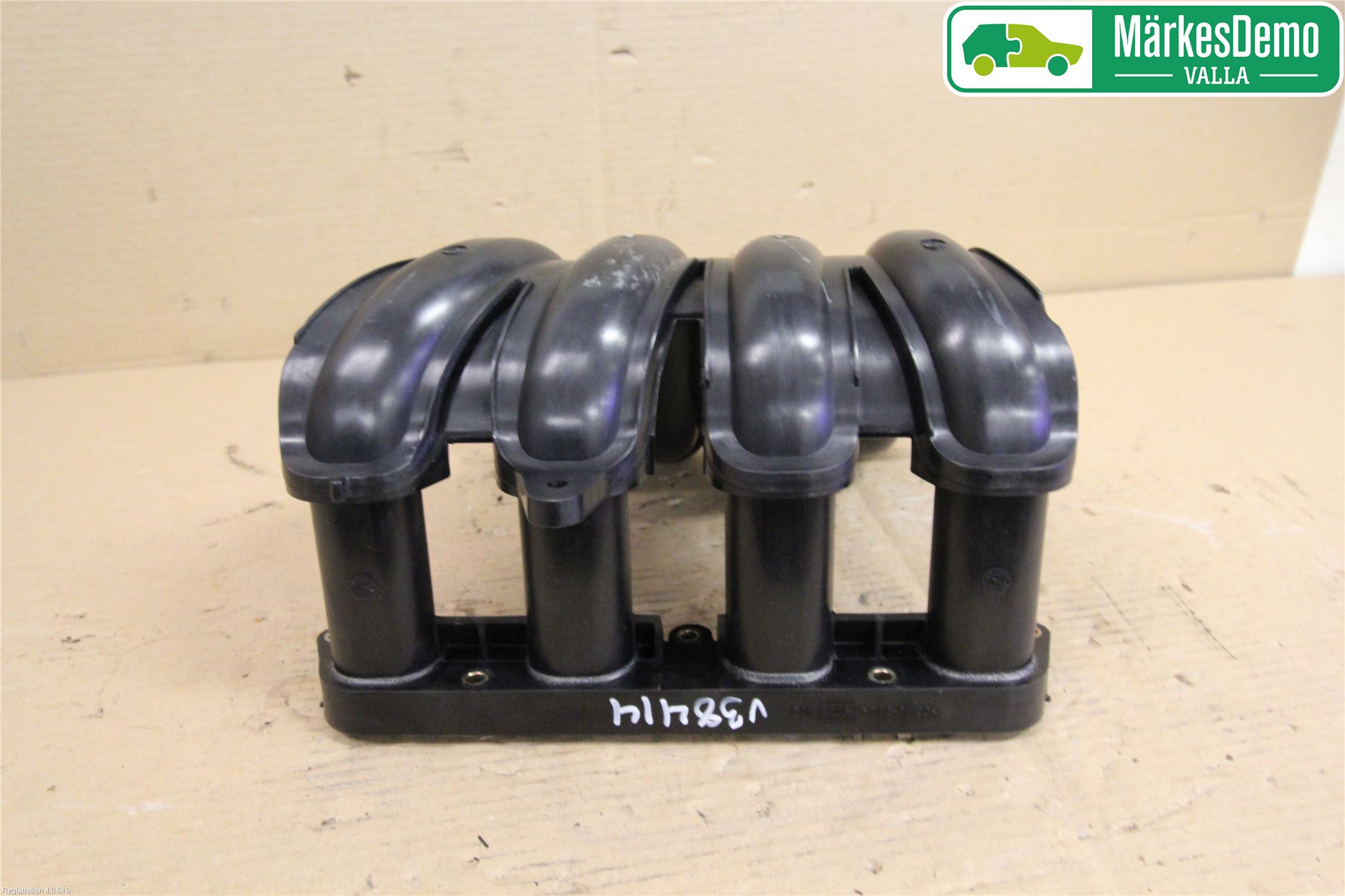 Nissan MICRA 03-07 Innsugningsmanifold