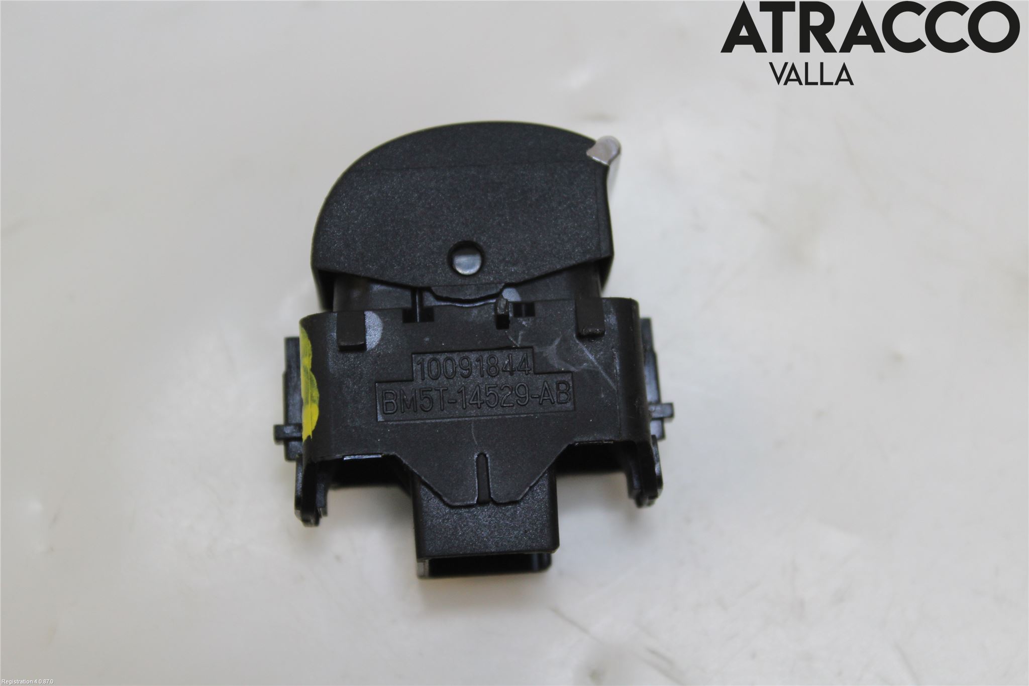 Ford KUGA 13-16 Bryter Vindusheis