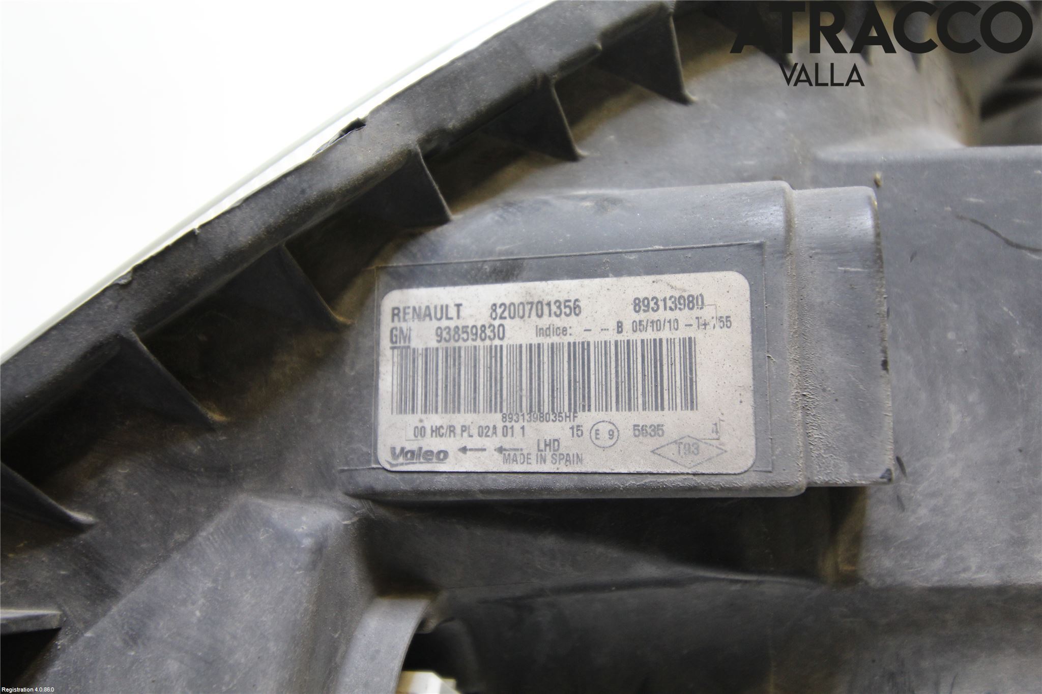 Opel VIVARO 01-14 Frontlykt Høyre