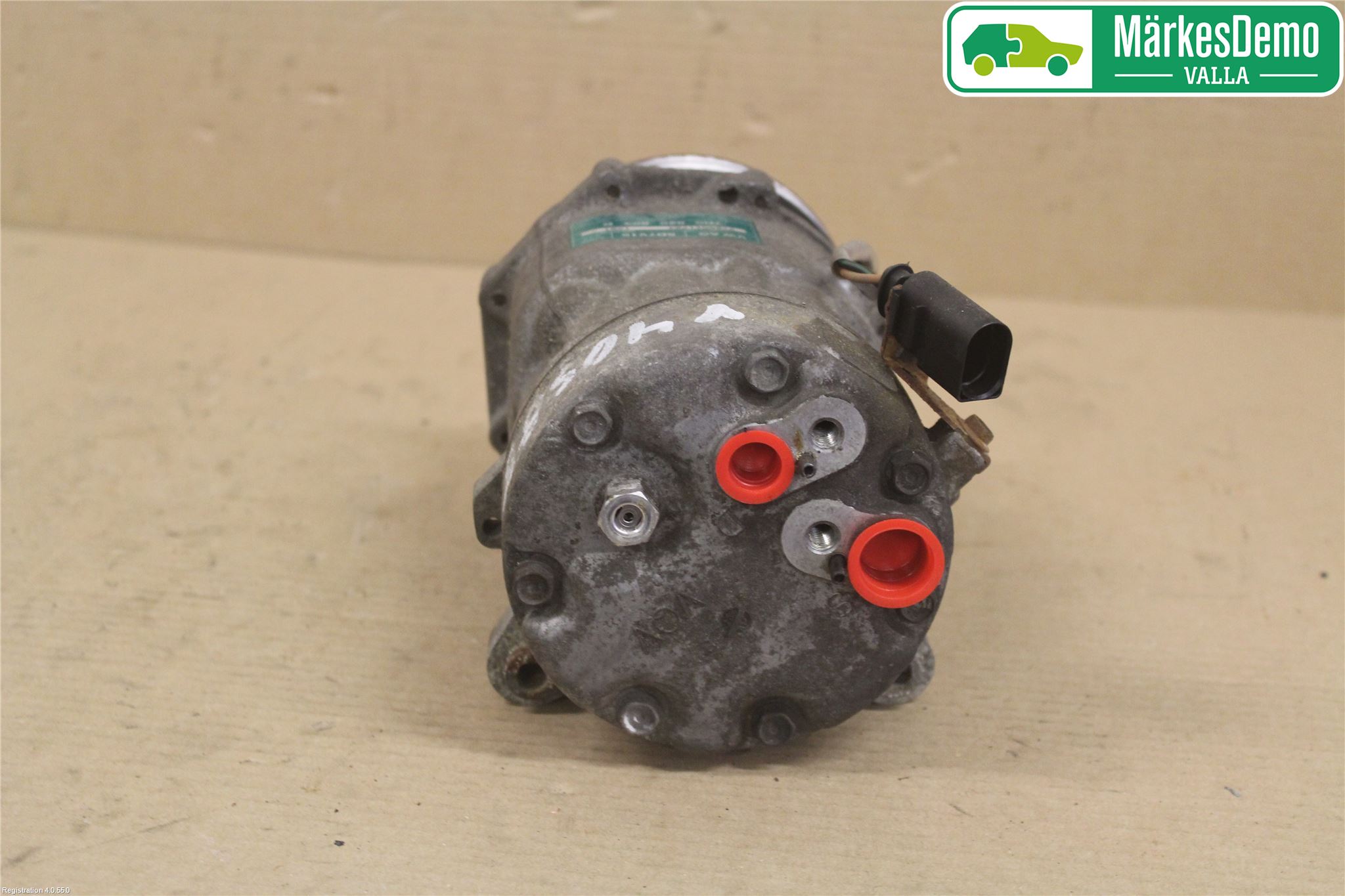 Volkswagen VW CADDY      04-10 Varme Ac Kompressor