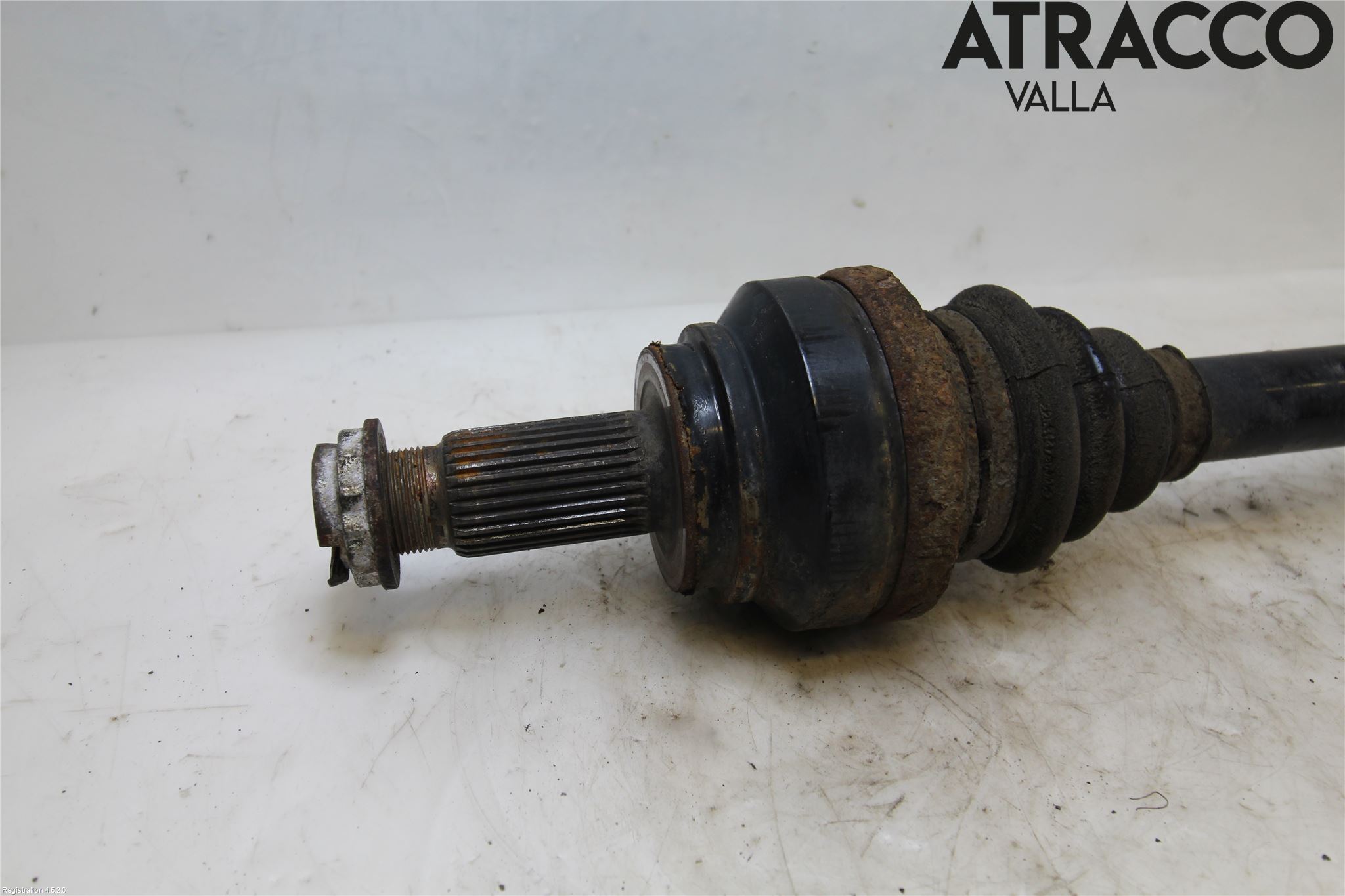 BMW 5 F10/F11/F18 09-17 Drivaksel Bak Kompl Venstre