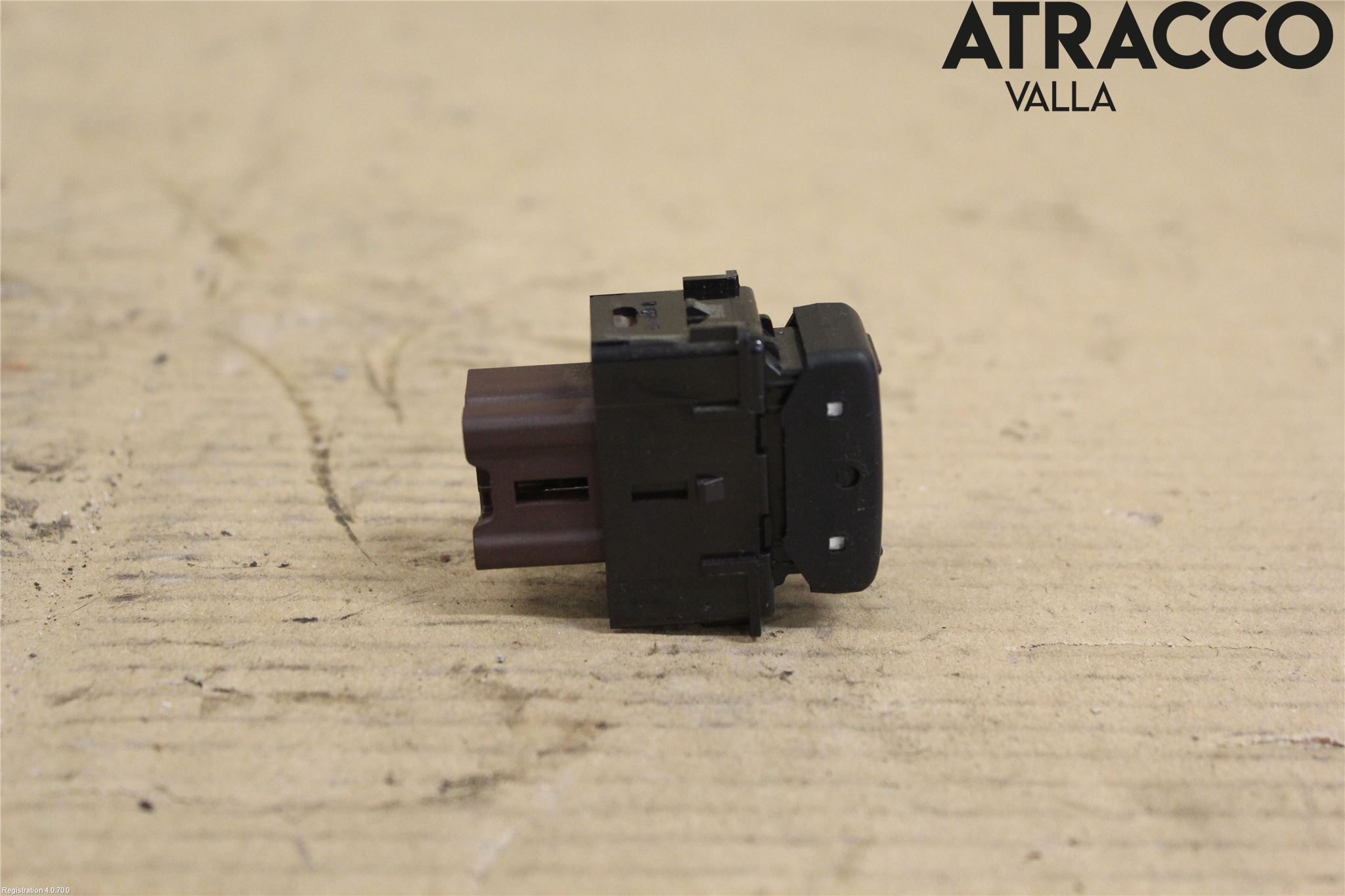 Nissan NAVARA 05-16 Bryter Varmesete