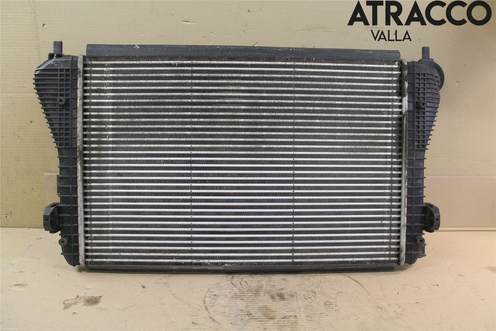 Volkswagen VW GOLF V 04-09 Intercooler Radiator