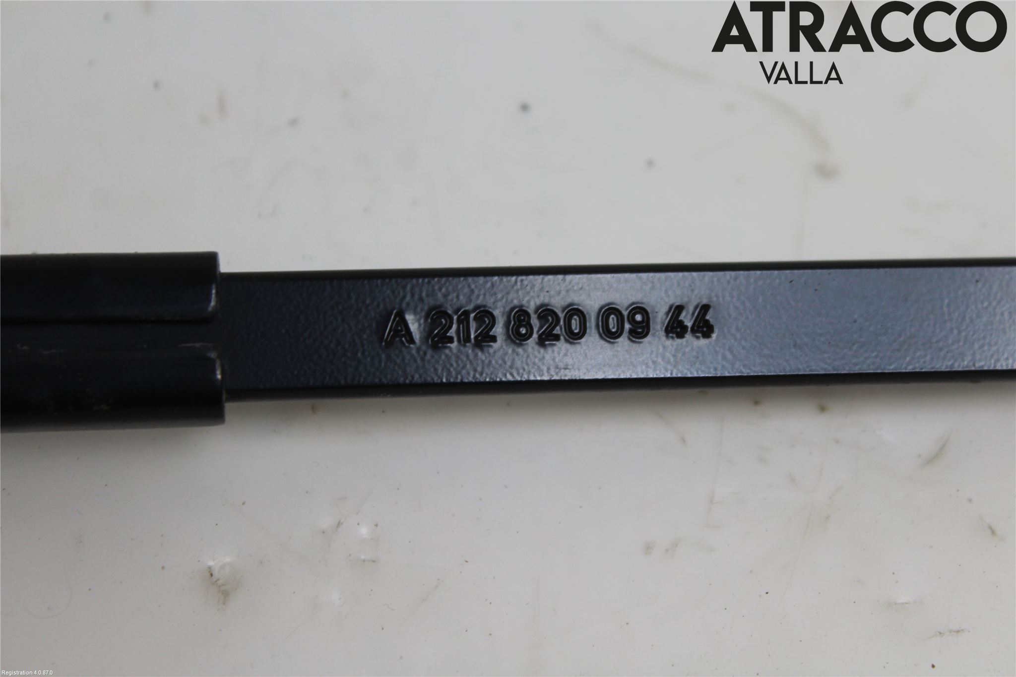 Mercedes-Benz MB E-KLASS (W212) 09-16 Viskerarm-Armer Frontrute