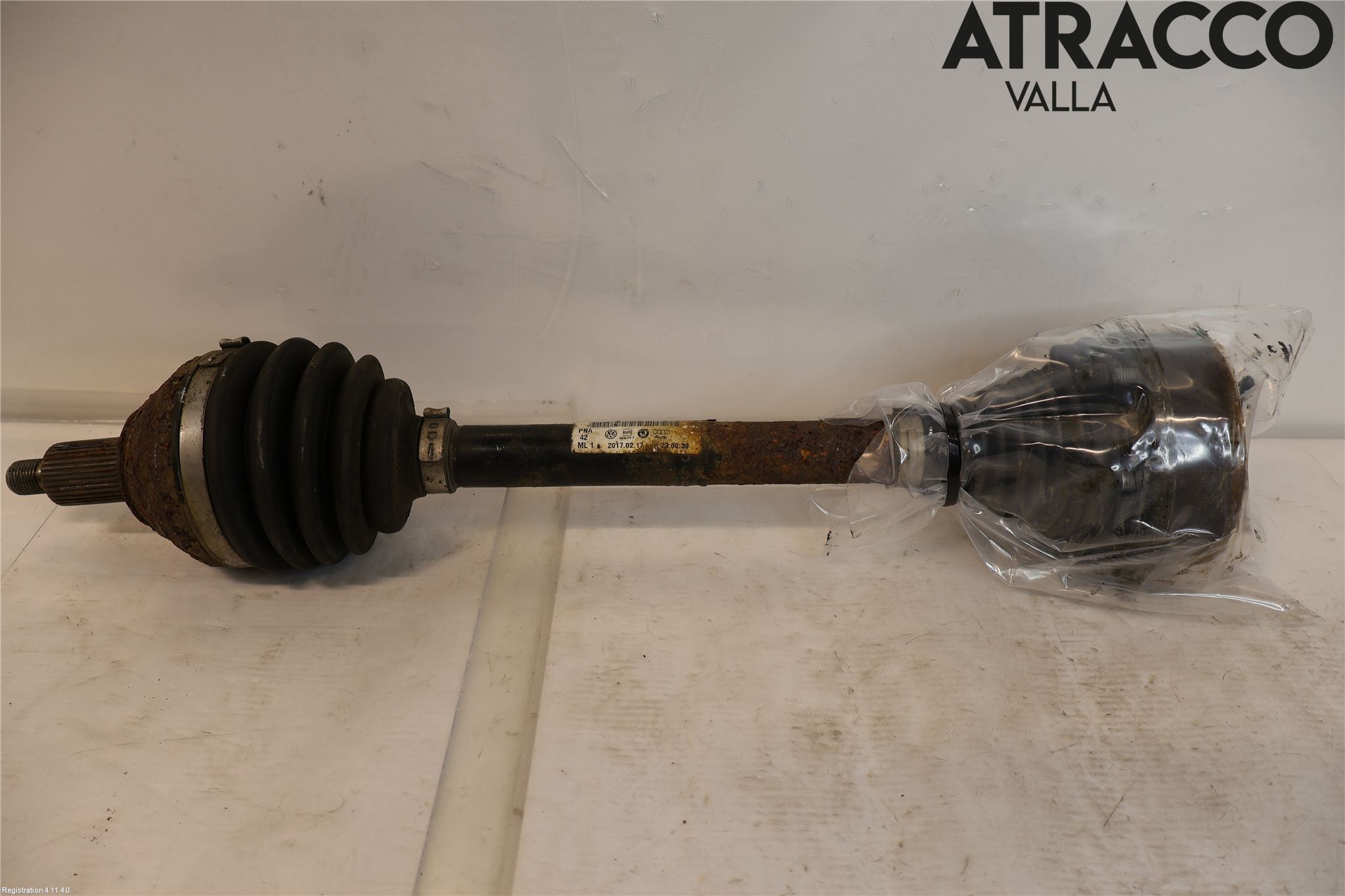 Volkswagen VW POLO 10-17 Drivaksel Foran Kompl Venstre