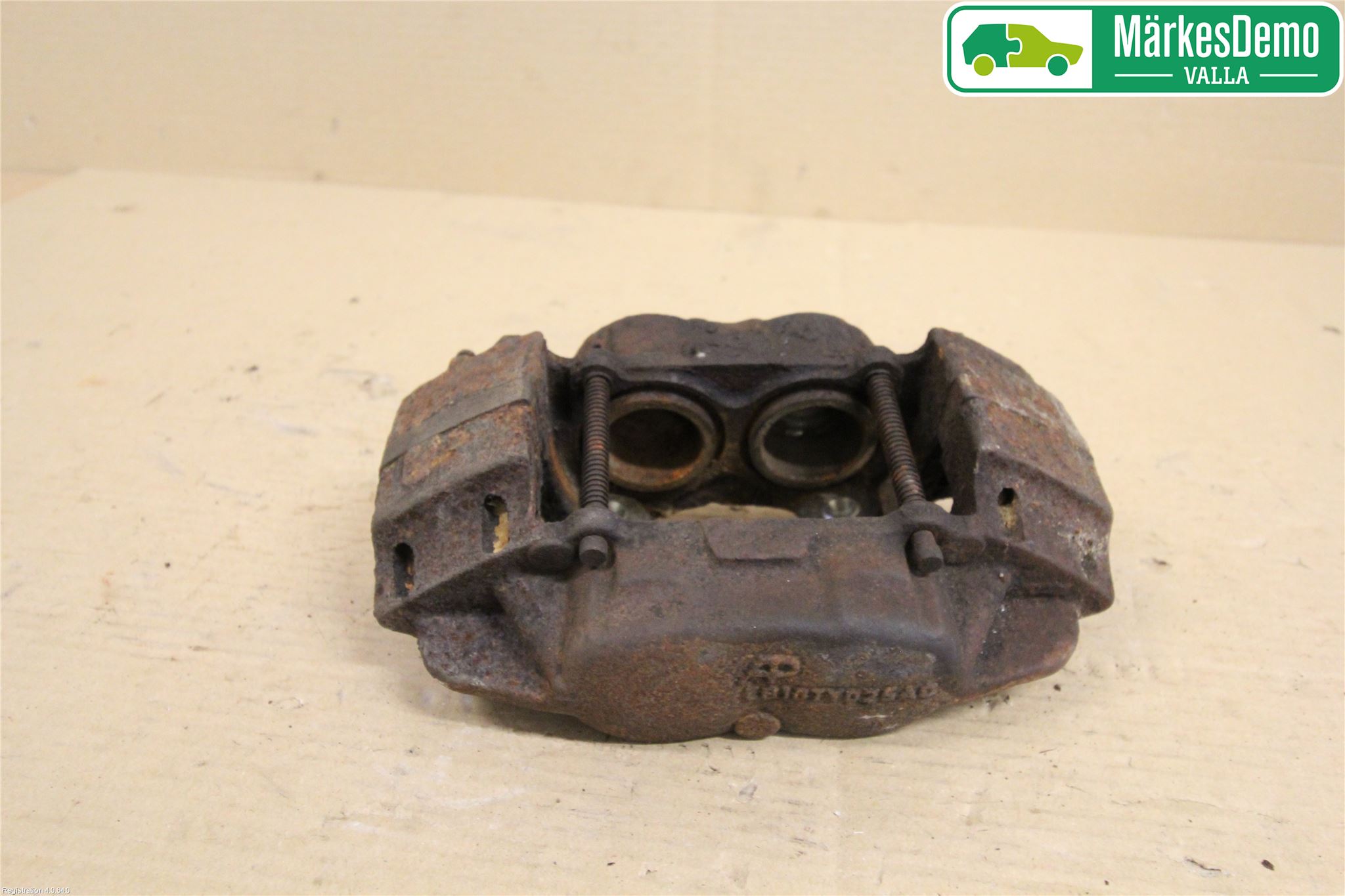 Landrover DEFENDER (L316) 07-16 Bremsecaliper Foran Venstre