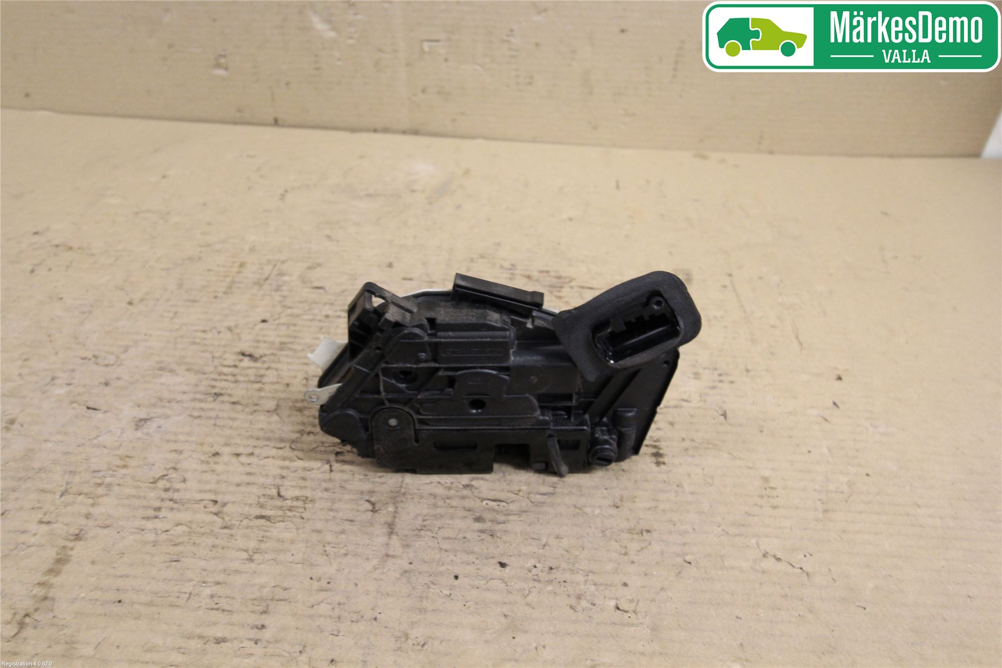 Volkswagen VW POLO 10-17 Dørlås - Låsekasse