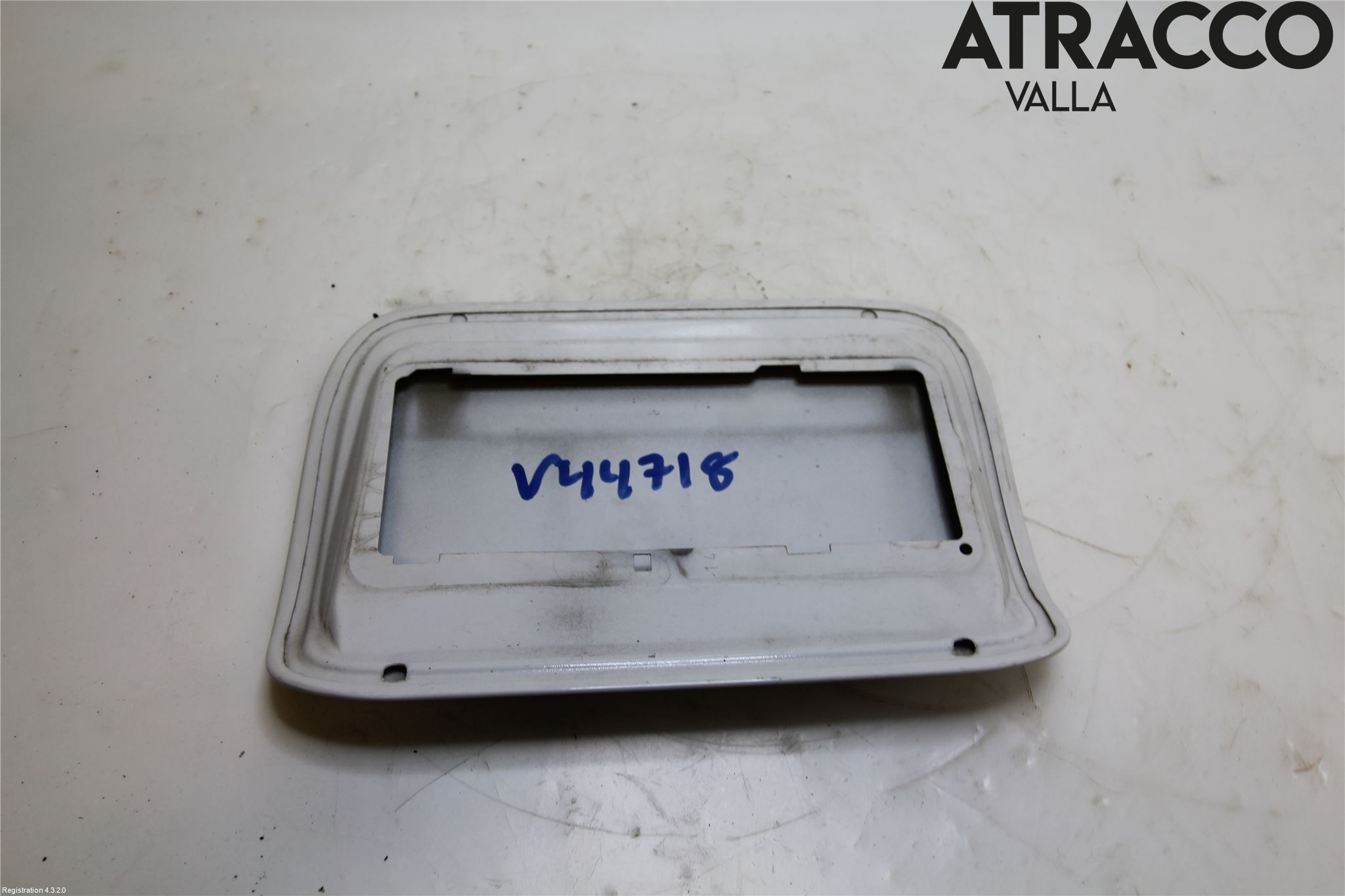 BMW 5 F10/F11/F18 09-17 Drivstoff Tankluke