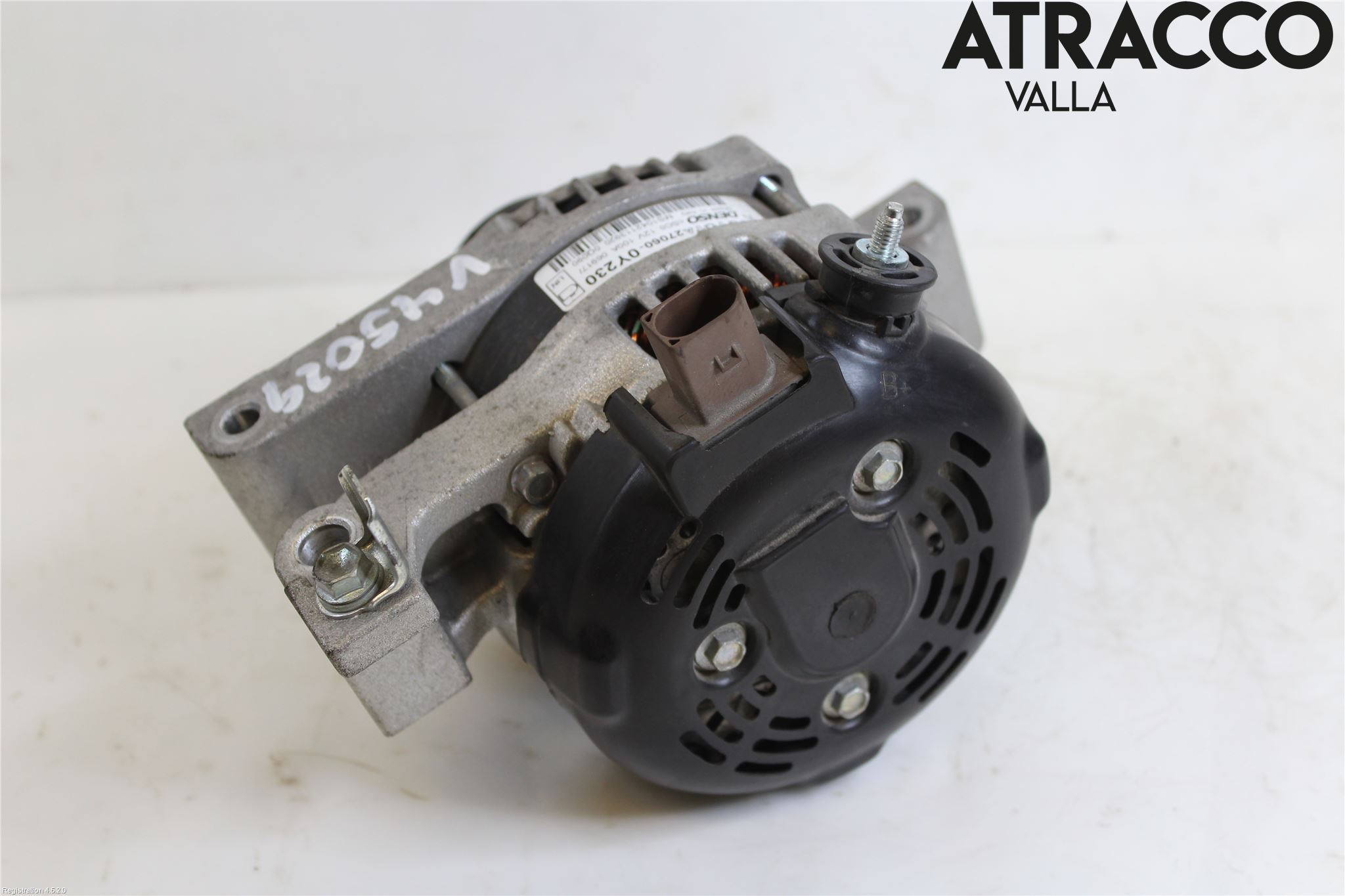 Toyota AURIS 13-19 Dynamo