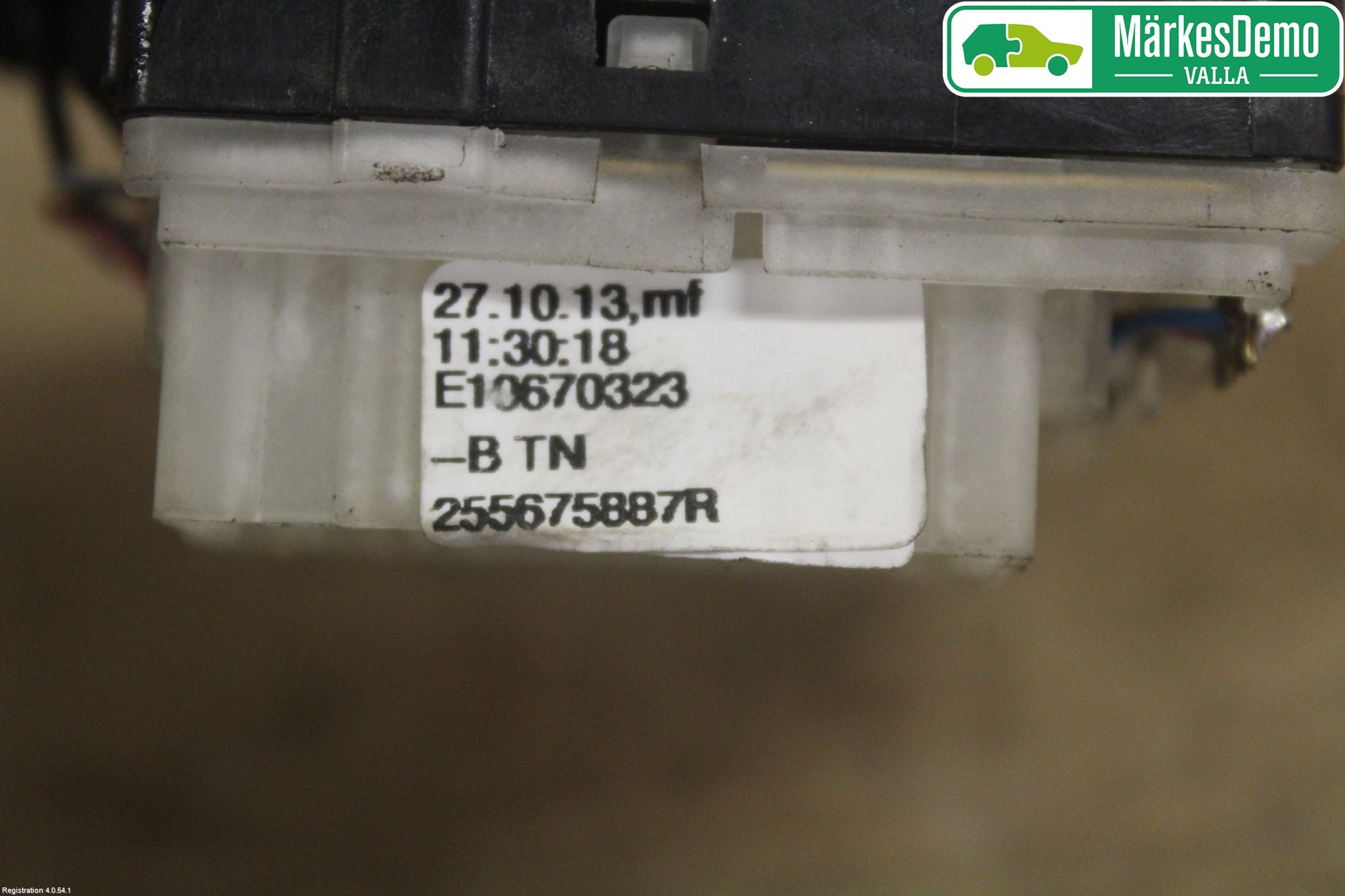 Renault CLIO IV 12-16 Bryter Ratt Visker - Spyler