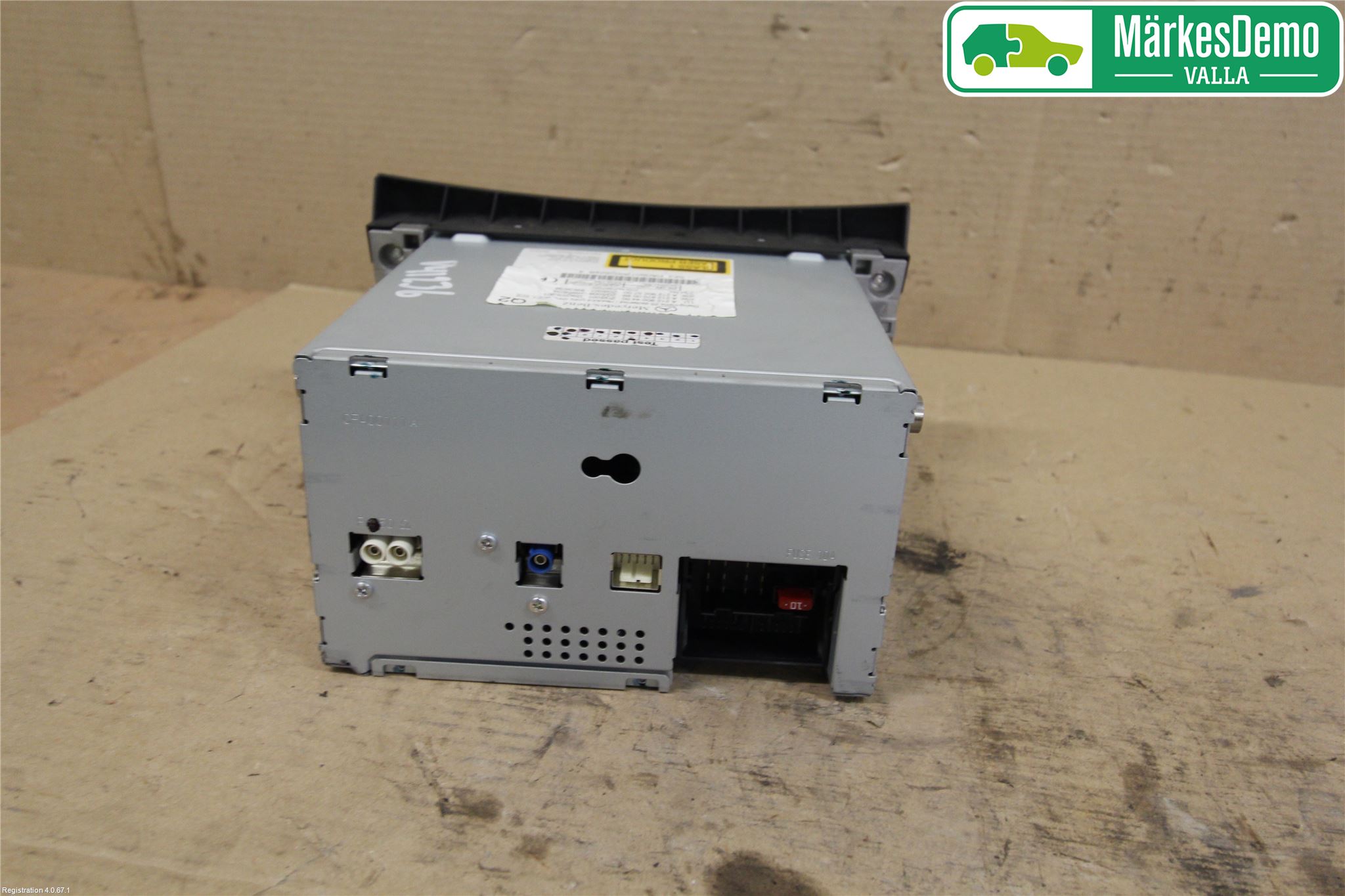 Mercedes-Benz MB E-KLASS (W212) 09-16 Stereo Radio Med Cd